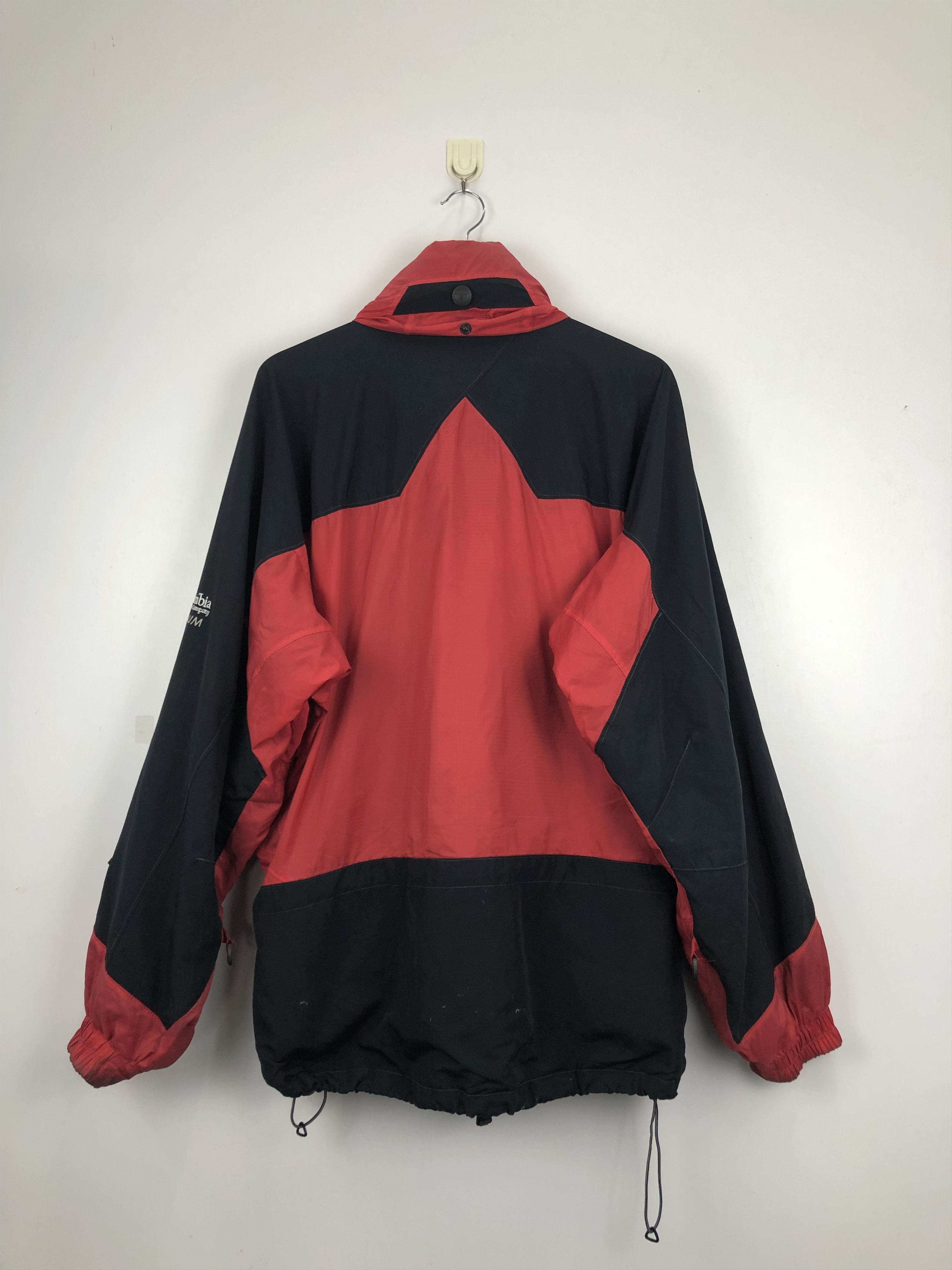 Columbia Vintage Columbia Titanium Jacket J0716 Size US L / EU 52-54 / 3 - 3 Thumbnail