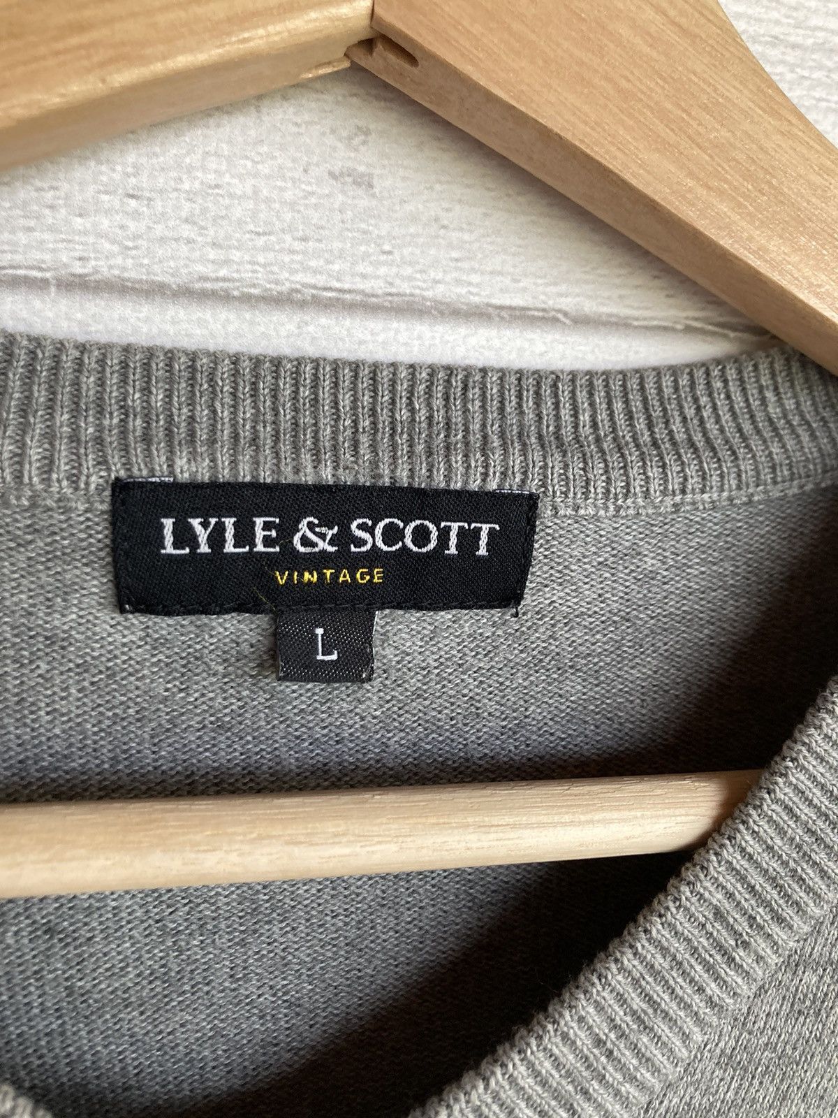 Lyle & Scott Lyle & Scott vintage basic sweatshirt Size US L / EU 52-54 / 3 - 2 Thumbnail
