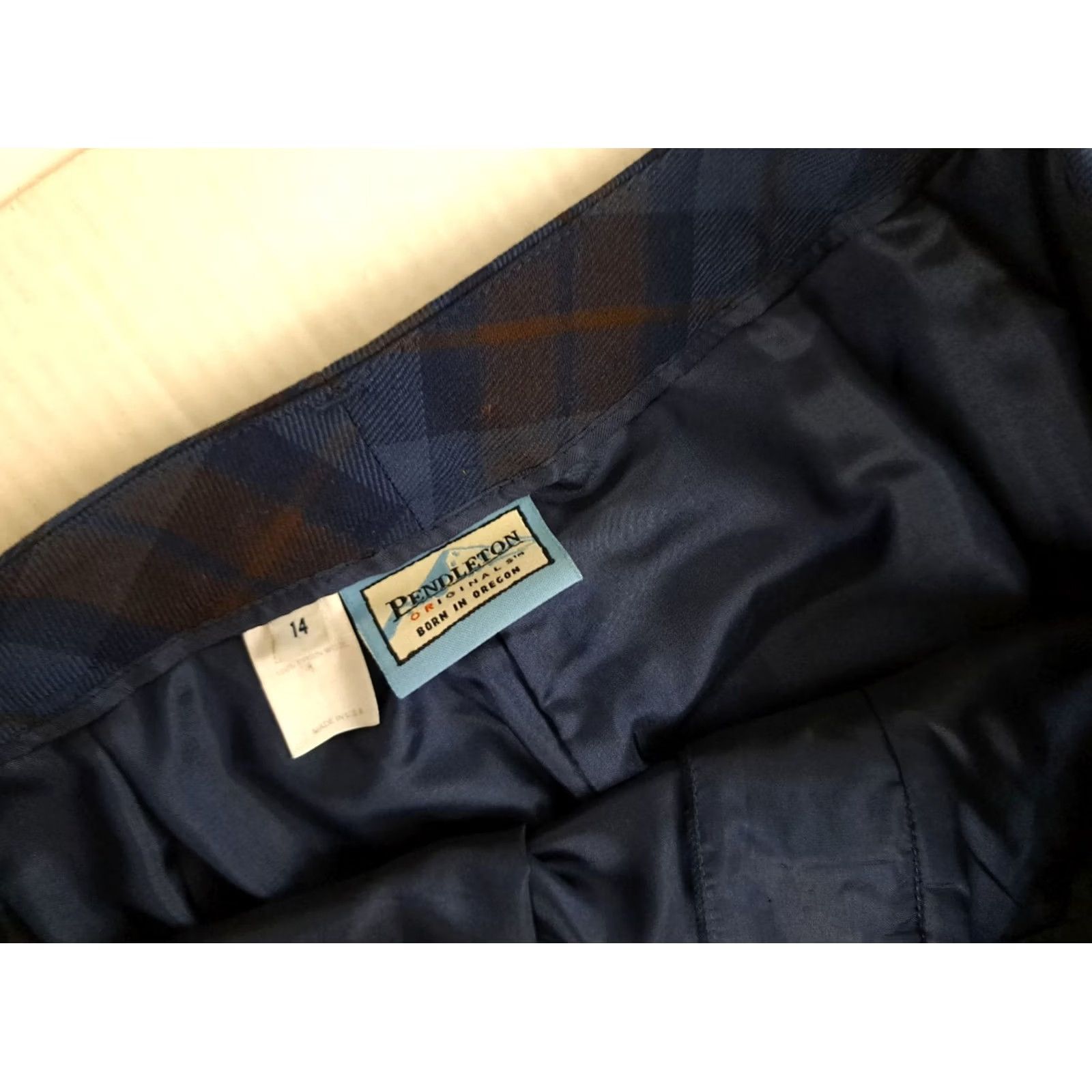 Pendleton VINTAGE Pendleton Pants Wool Plaid Dress Pants 100% Virgin Wool Women Blue 14 USA Size 36" / US 14 / IT 50 - 4 Thumbnail