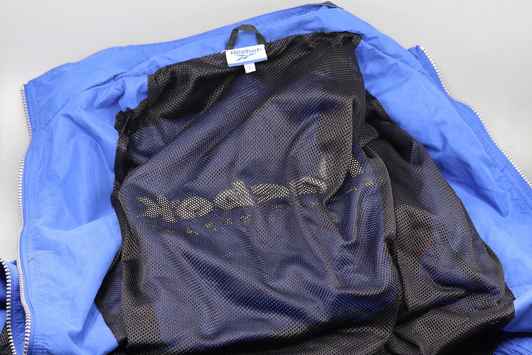 Reebok Vintage Reebok Windbreaker 90s Sportswear Size US L / EU 52-54 / 3 - 8 Thumbnail