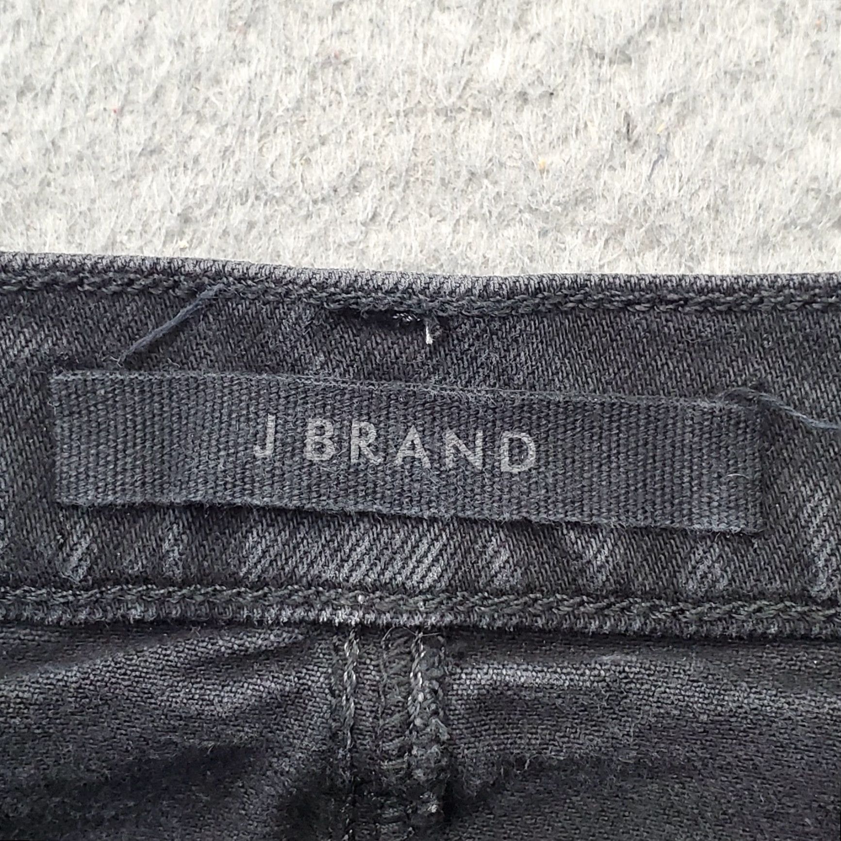 J Brand J Brand Womens Black Denim Jean Skirt 24 Casual 5-Pocket Mini Short Waist 13" Length 15.5" | Vintage No Women Size 42" / US 20 - 5 Thumbnail