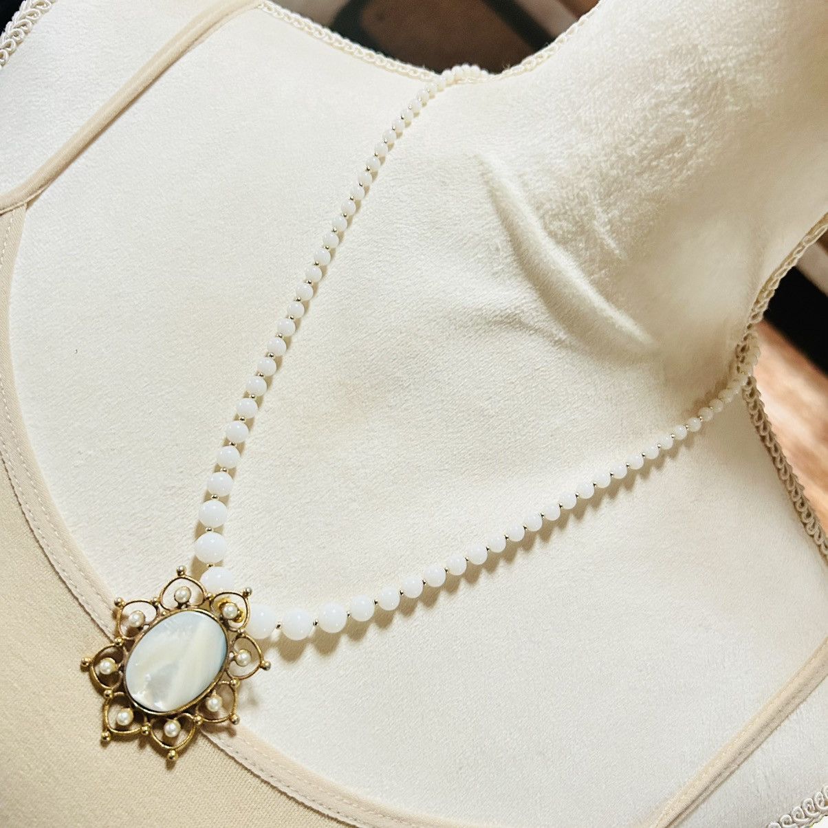 Handmade Handcrafted graduated milky quartz mother of pearl necklace Size ONE SIZE - 1 Thumbnail