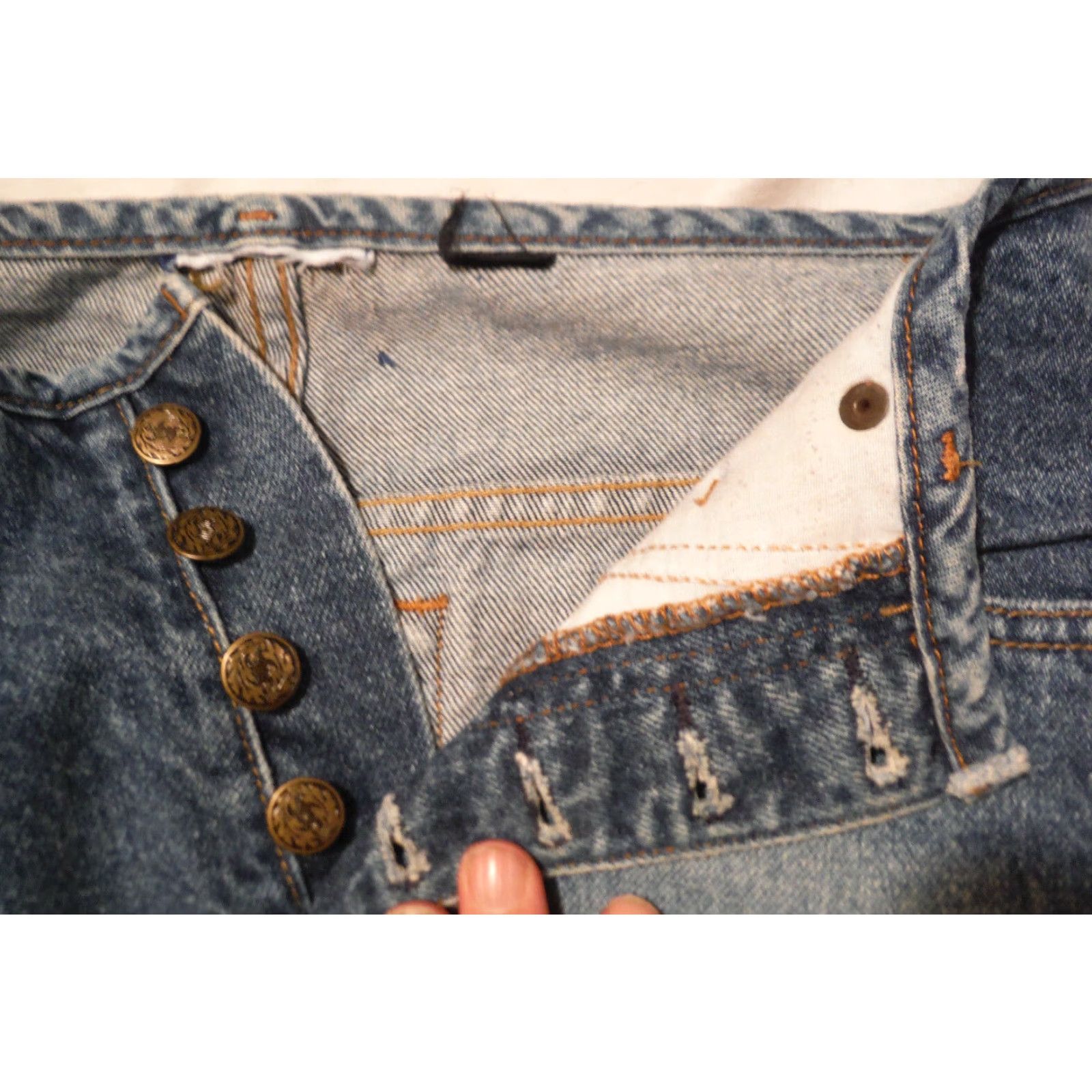 Bell VINTAGE WOMENS BELL BOTTOM JEANS 26" WAIST 30" INSEAM BLUE DENIM Size 26" / US 2 / IT 38 - 3 Thumbnail