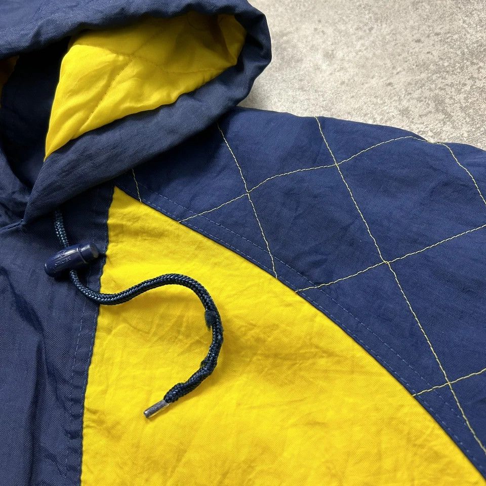 NCAA × Starter × Vintage RARE MICHIGAN WOLVERINES STARTER PUFFER JACKET HOODIE SIZE L Size US L / EU 52-54 / 3 - 7 Thumbnail