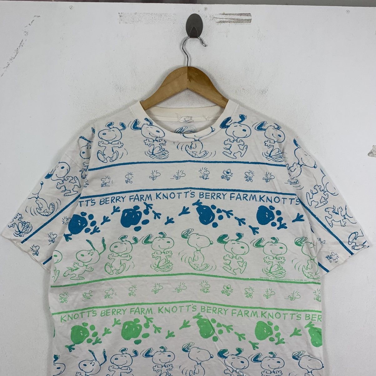 Vintage Vintage 90s SNOOPY PEANUTS Usa Overprint Knott’s BerryTshirt Size US XL / EU 56 / 4 - 3 Thumbnail
