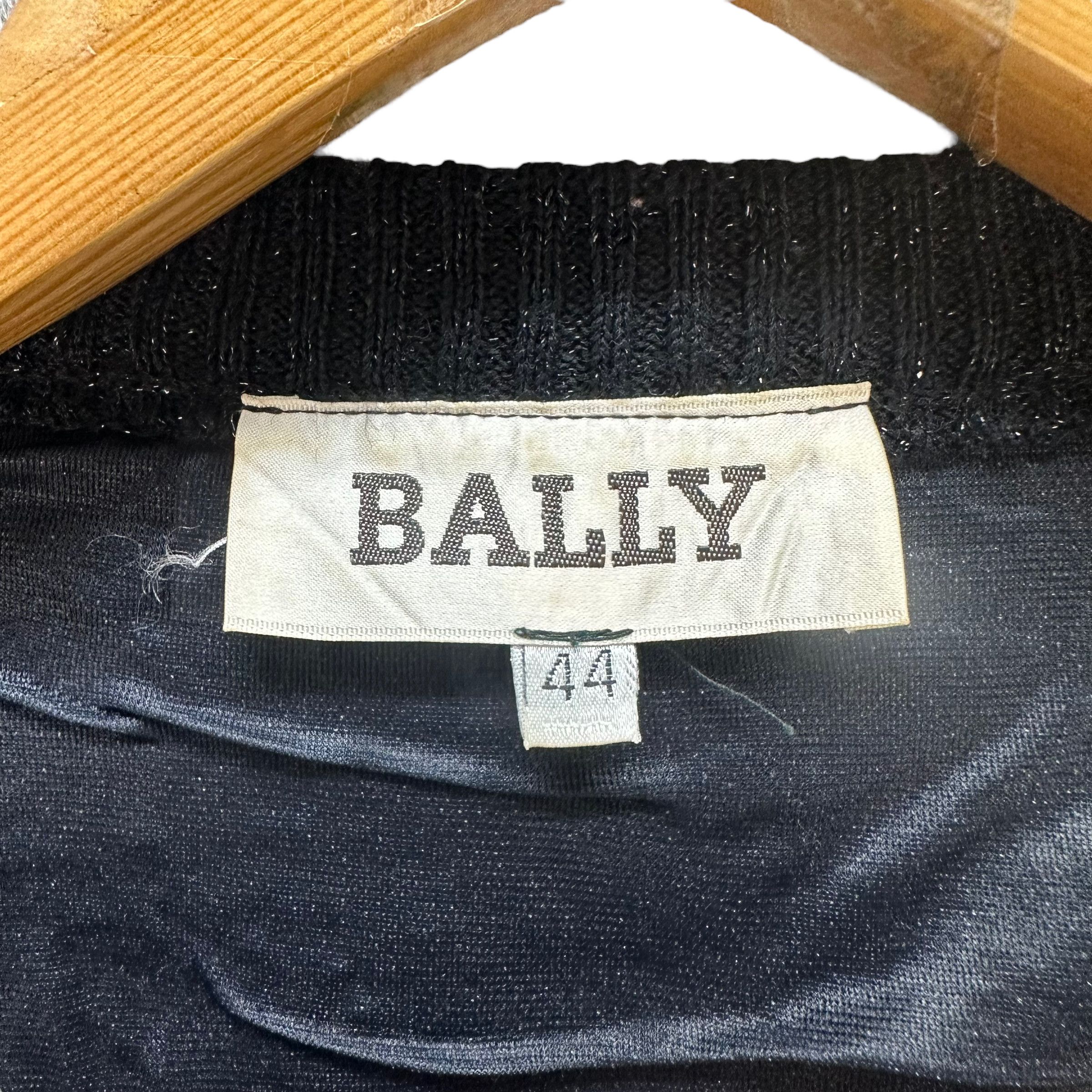 Bally BALLY STAR LOGO CROPPED JACKET #7591-156 Size M / US 6-8 / IT 42-44 - 8 Thumbnail