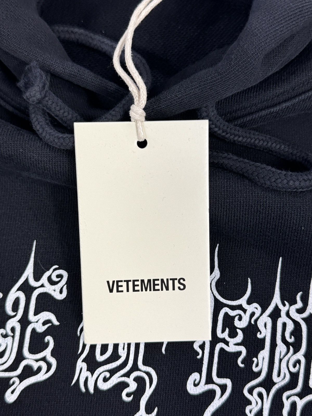 Vetements x CRADLE OF FILTH LOGO OVERSIZED HOODIE Size US L / EU 52-54 / 3 - 7 Thumbnail