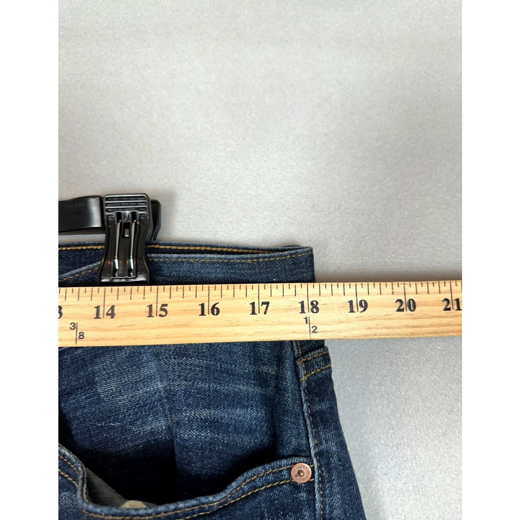 Lucky Brand Lucky Brand 121 Heritage Slim Jeans 36x32 Denim Blue Slim Stretch Mid Rise Mens Straight 5-Pocket Leather Patch Jeans Mens Size US 36 / EU 52 - 4 Thumbnail