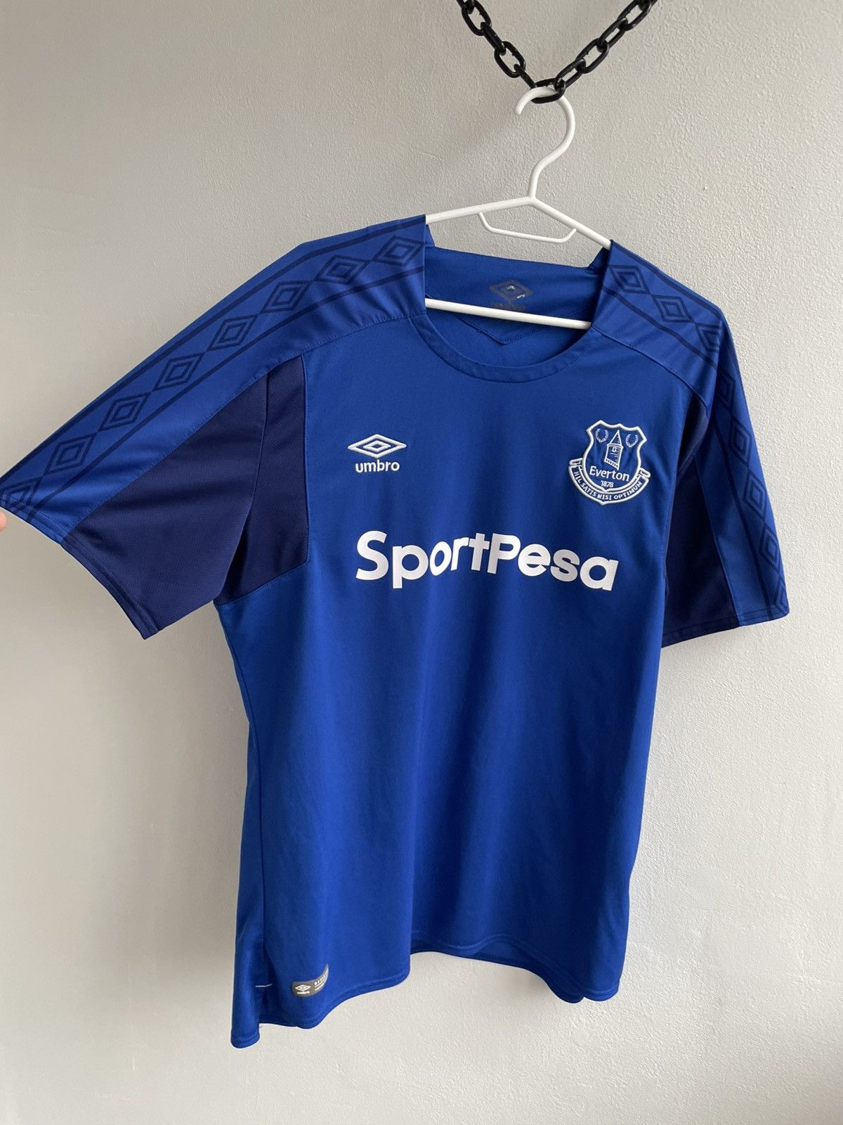 Umbro Everton 2017 2018 Home Football Shirt Soccer Jersey Size XL Size US XL / EU 56 / 4 - 4 Thumbnail