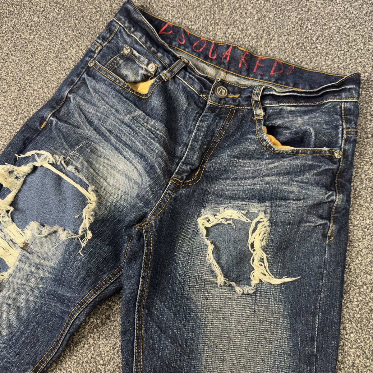Dsquared2 🔥 Thrashed Dsquared Distressed Y2K Grunge Punk Denim Size US 30 / EU 46 - 3 Thumbnail