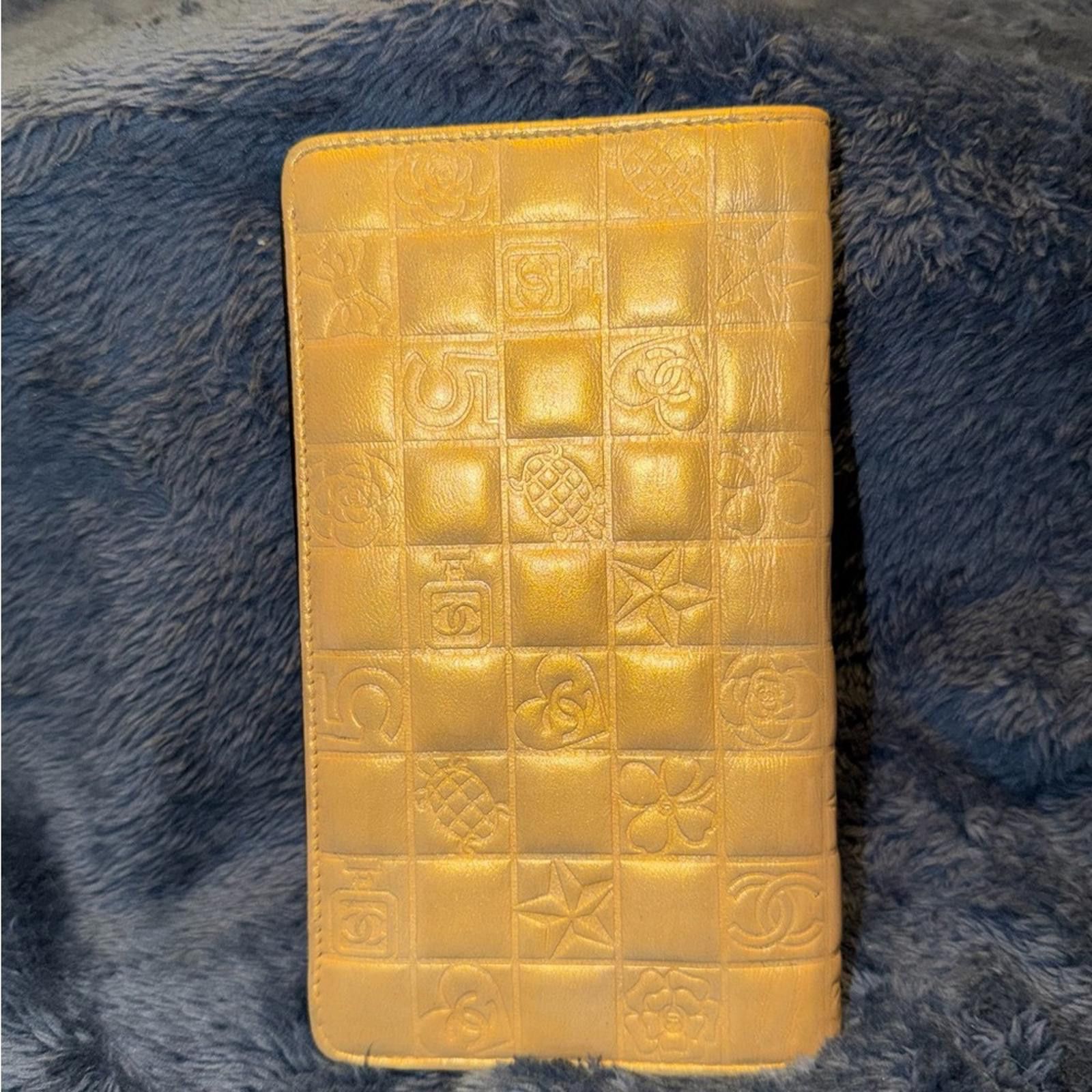 Chanel Chanel Icon Series Lucky Symbols Bifold Wallet Size ONE SIZE - 2 Thumbnail