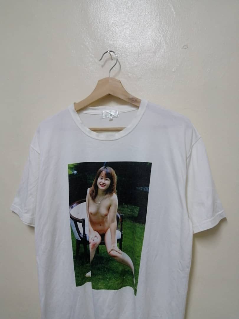 Vintage Model Sexy Japanese Tee Size US XL / EU 56 / 4 - 2 Thumbnail