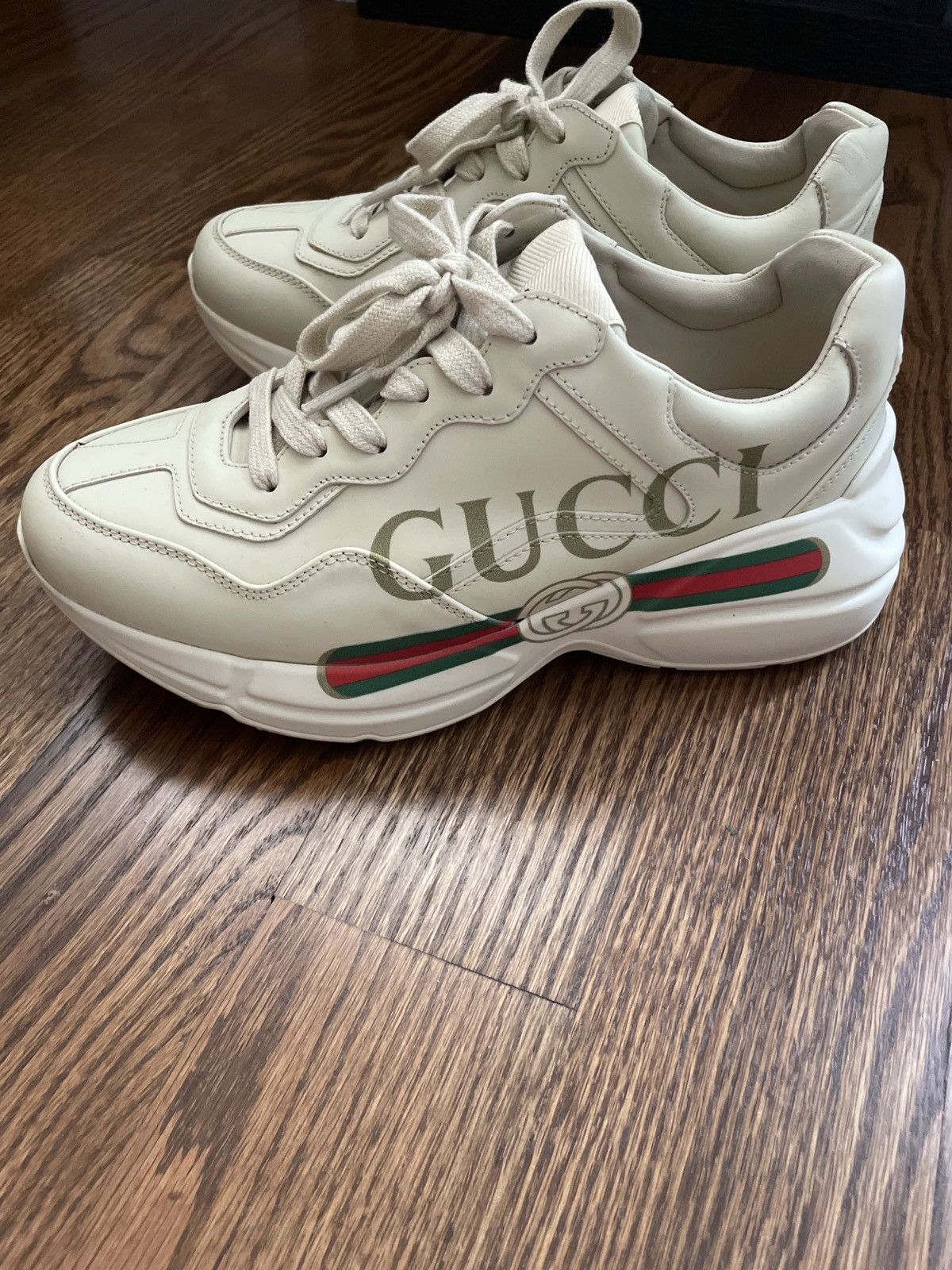 Gucci Womens Ivory Rhyton Gucci Logo Leather Sneaker (Size 36) Size US 6 / IT 36 - 1 Thumbnail