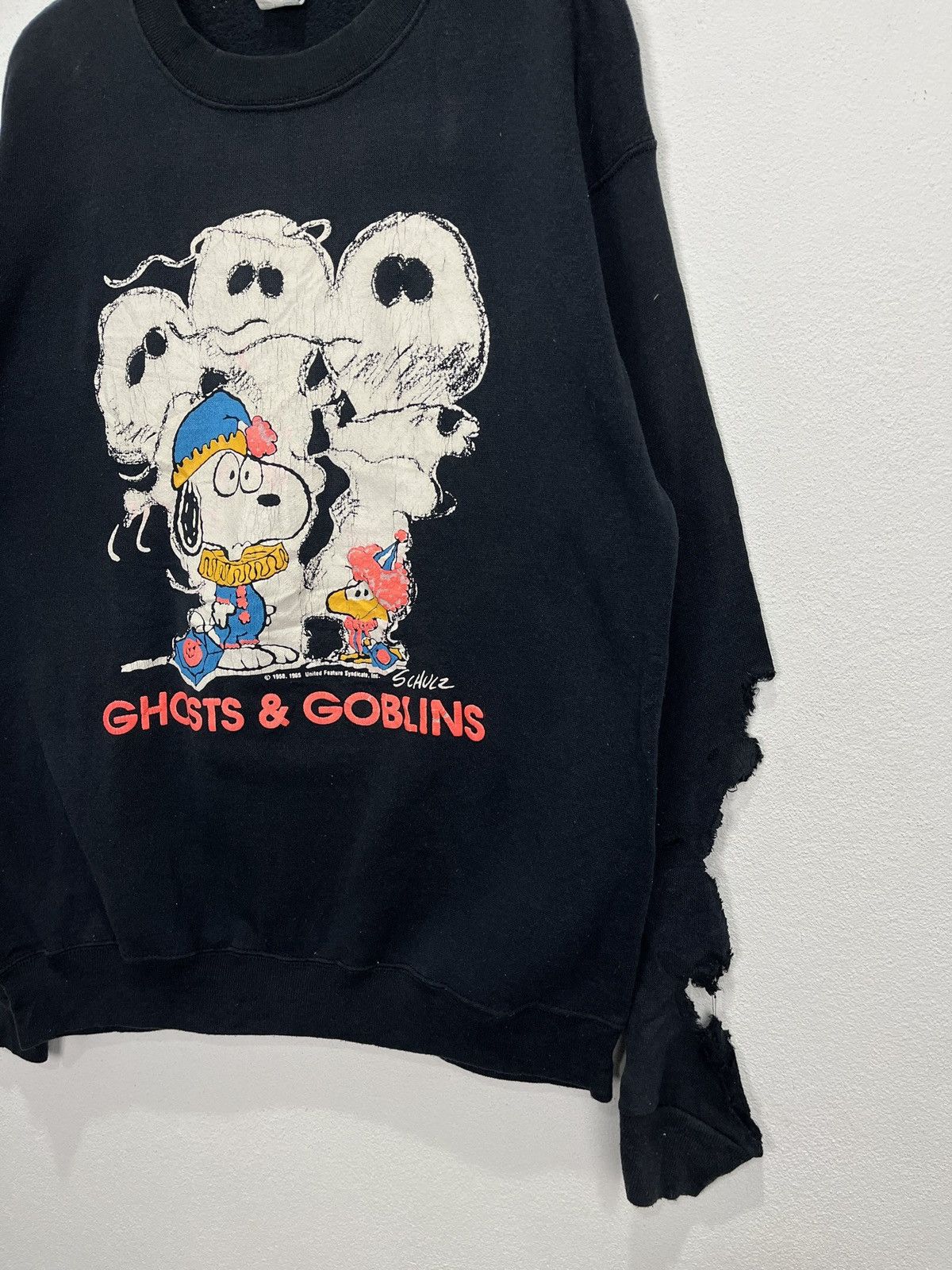 Vintage Vintage 1965 Sweatshirt Distressed Ghosts & Goblins Peanuts Size US L / EU 52-54 / 3 - 7 Thumbnail