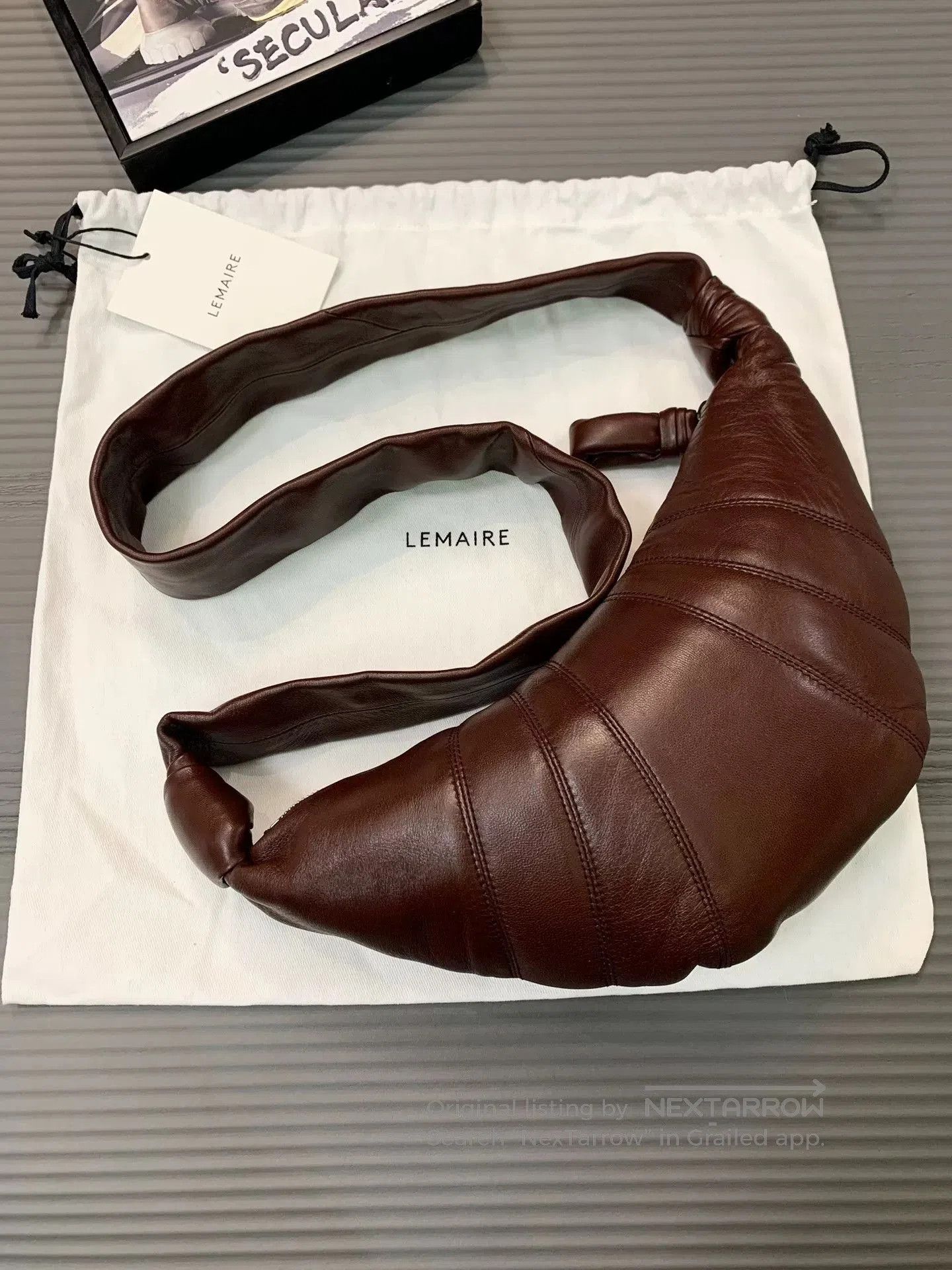 Lemaire Lemaire Small Croissant Crossbody Bag. Size ONE SIZE - 2 Thumbnail