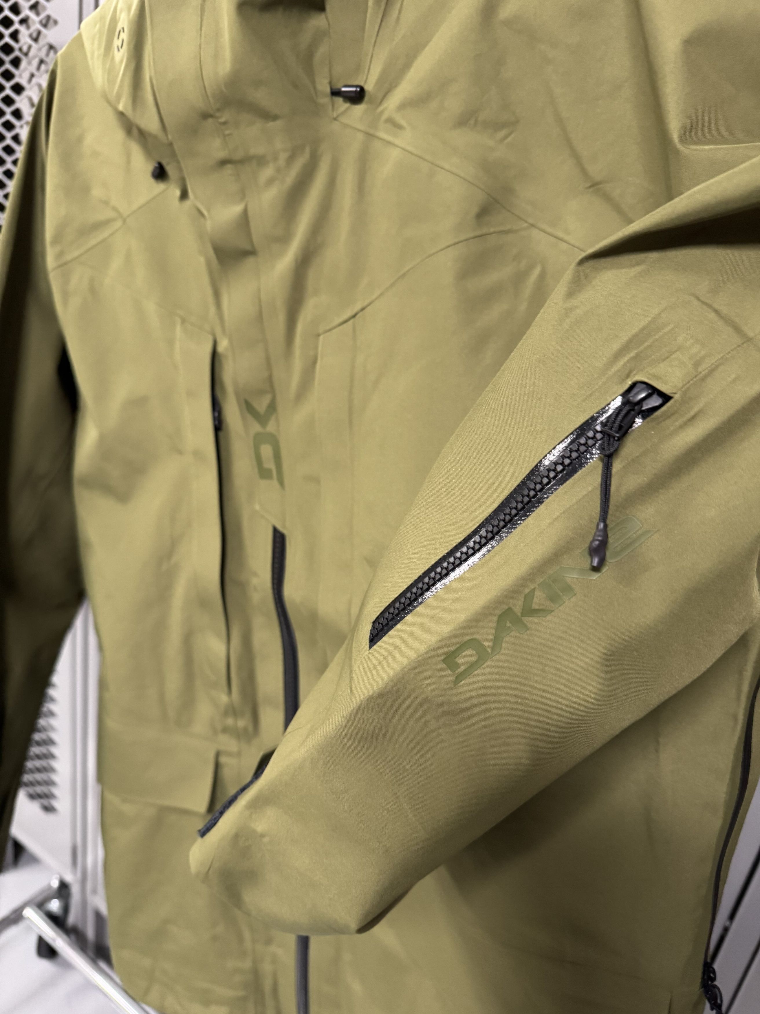 Dakine Dakine Stoker Gore-Tex 3L Shell Jacket Size US M / EU 48-50 / 2 - 3 Thumbnail