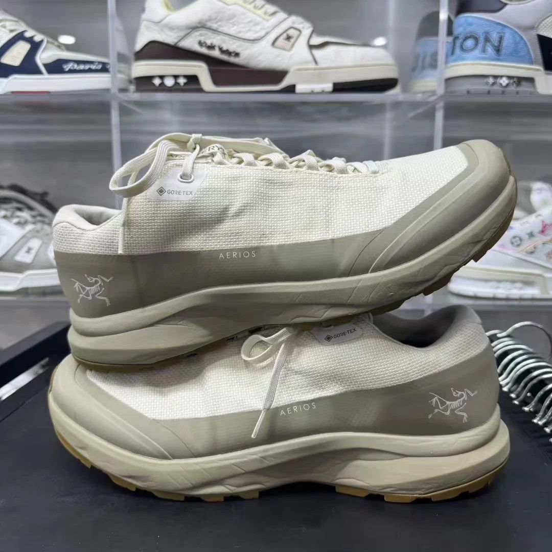 Arc'teryx Arcteryx Aerios GTX Low Top Waterproof Boot 43 Worn 2-3x Size US 9.5 / EU 42-43 - 2 Thumbnail
