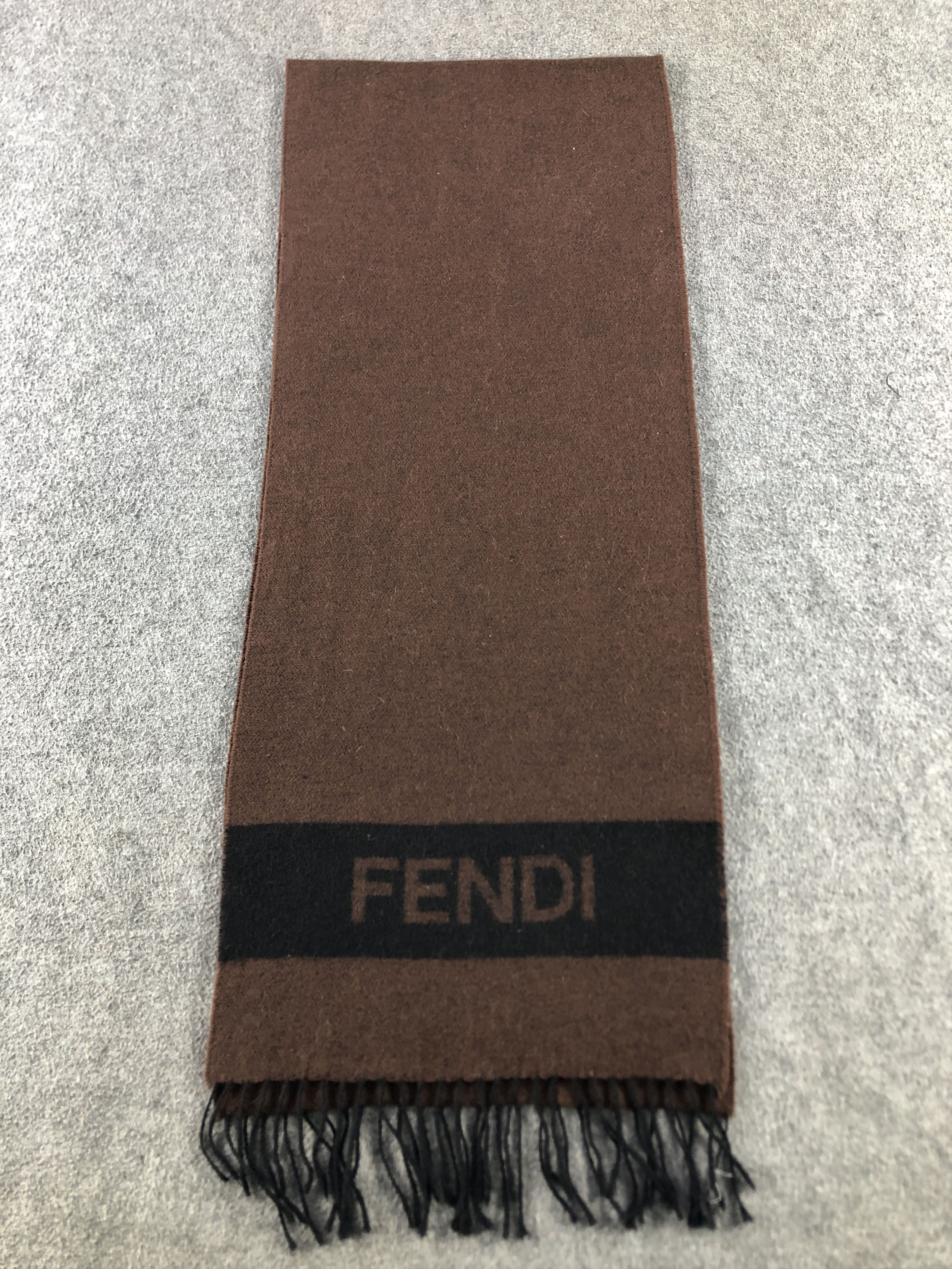 Fendi Fendi Scarf / Muffler / Neckwear P920 Size ONE SIZE - 2 Thumbnail