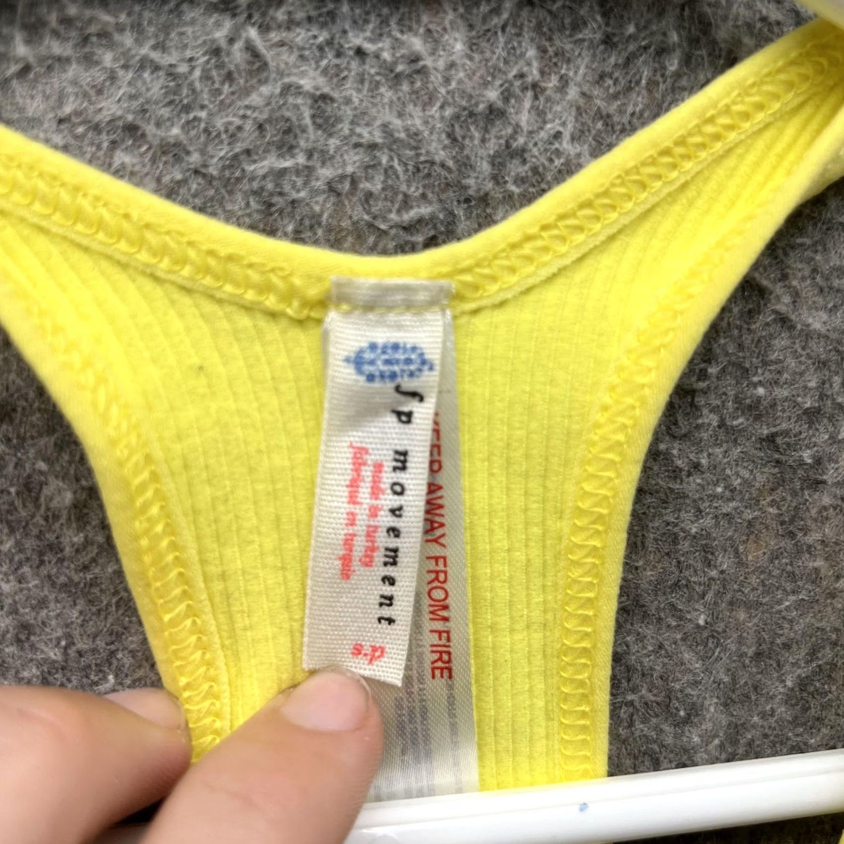 Vintage FP Movement Sports Bra Womens Small Yellow Ribbed V Neck Racerback Yoga Gym Size ONE SIZE - 2 Thumbnail