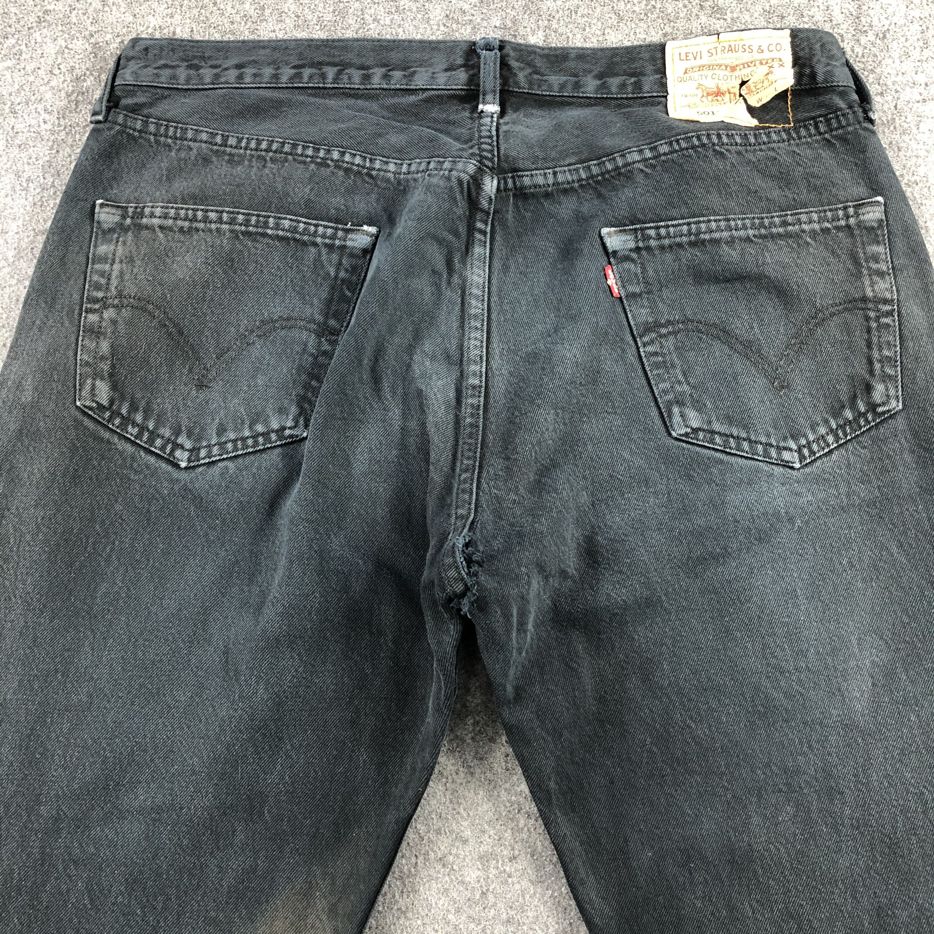 Levi's 90s Vintage Distress Levis 501 Jeans-J1400 Size US 37 - 4 Thumbnail