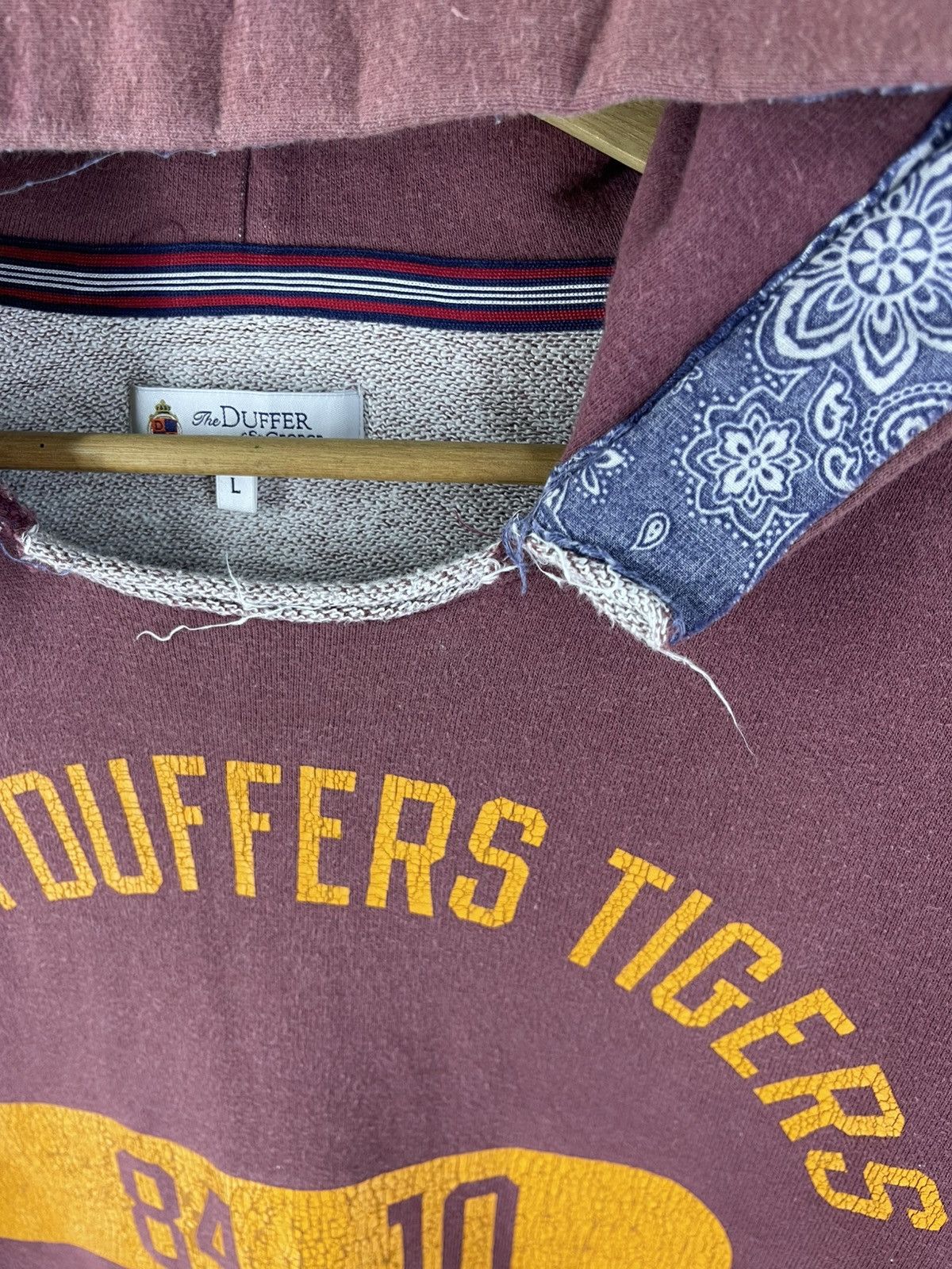 The Duffer of St.George Vintage The Duffer of St. Geogre Tigers 84-10 Hoodie Size US L / EU 52-54 / 3 - 4 Thumbnail