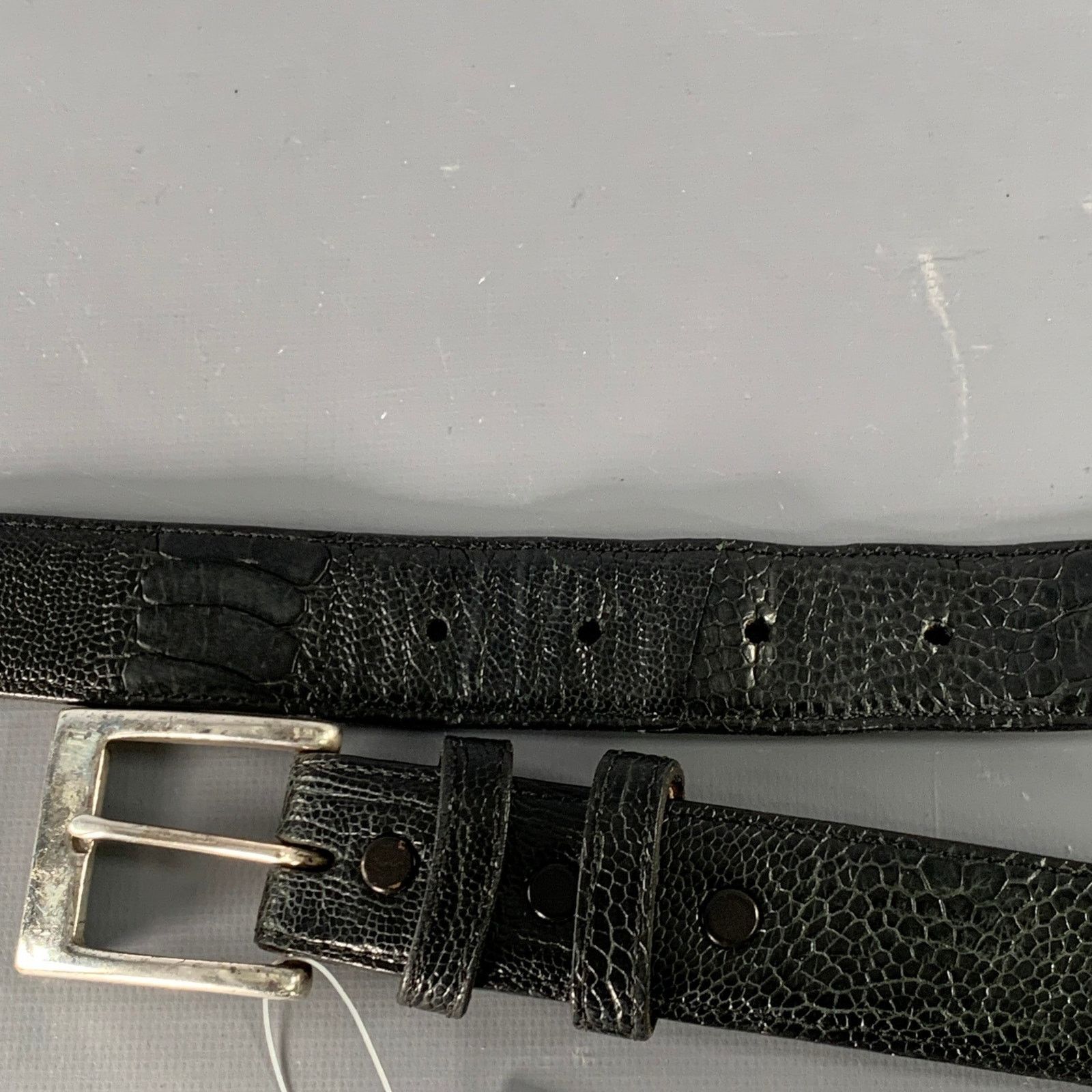 NO BRAND Size 42 Black Croc Embossed Leather Belt