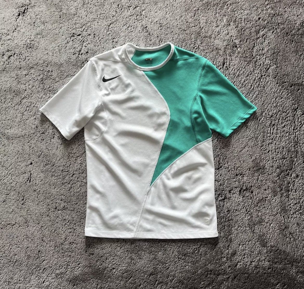 Nike × Vintage Vintage Nike Sport Jersey T-Shirt Size M Size US M / EU 48-50 / 2 - 1 Thumbnail