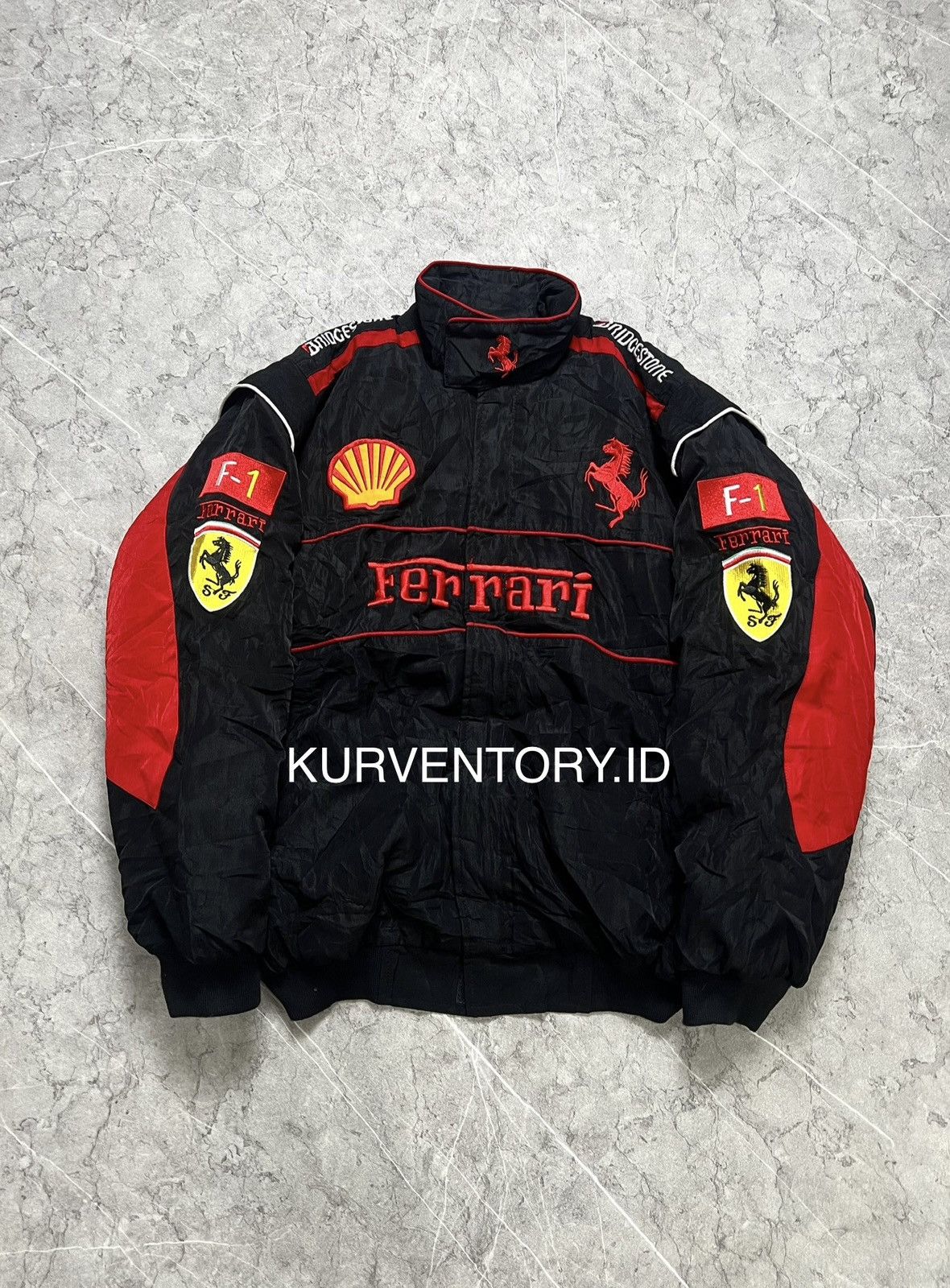 Ferrari × NASCAR (SOLD) 90s Ferrari Racing Jacket Size US M / EU 48-50 / 2 - 3 Thumbnail