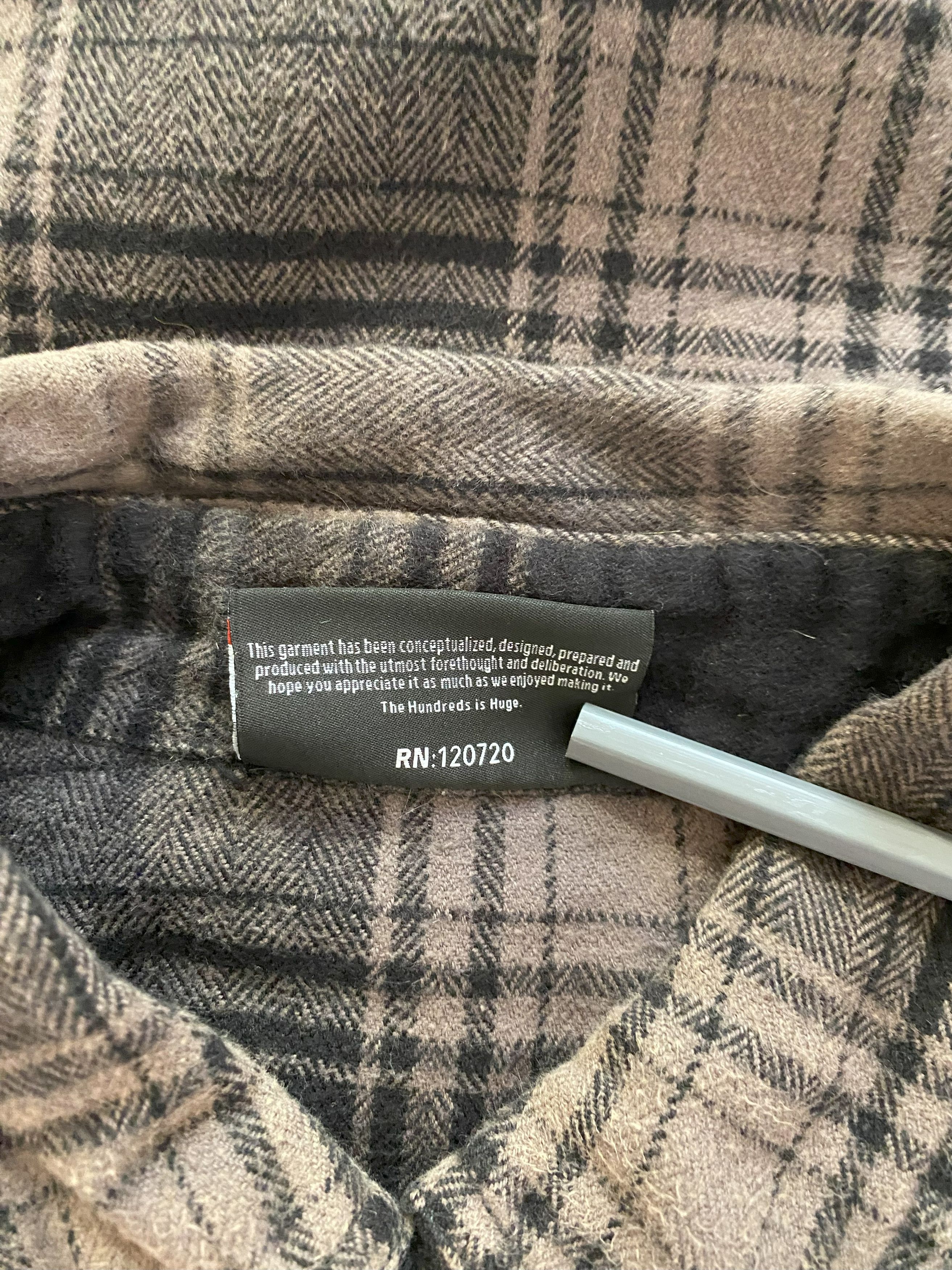 The Hundreds Vintage The Hundreds Shirt Brown Black Flannel sz M Size US M / EU 48-50 / 2 - 7 Thumbnail