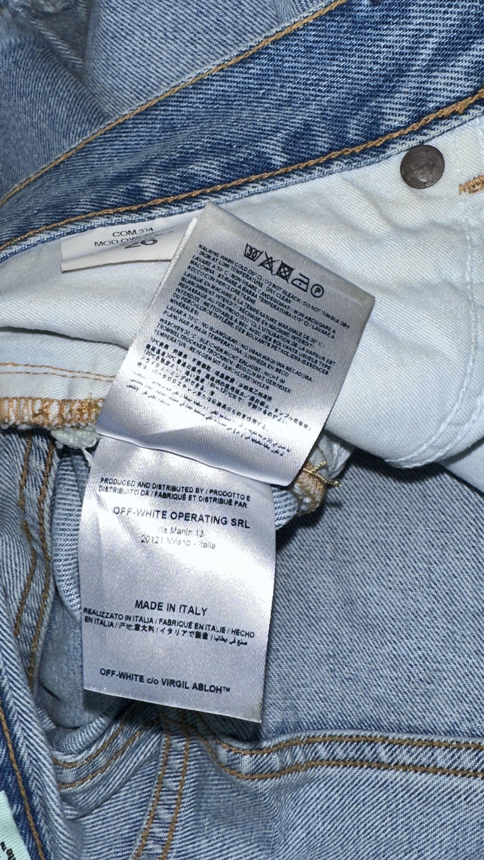 Off-White Off-White 2013 Denim Cut Off Shorts with Diagonal Stripe Size 26" / US 2 / IT 38 - 4 Thumbnail