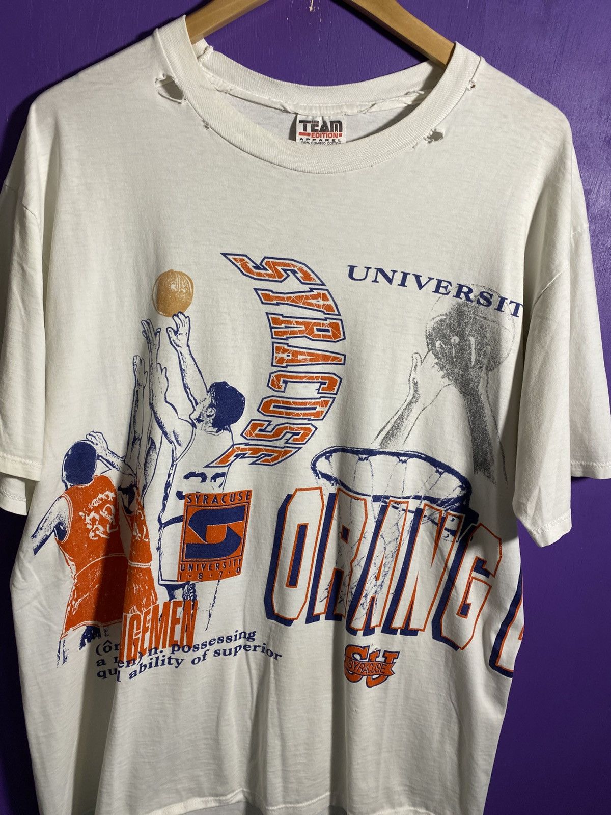Other Vintage 90s Syracuse basketball wrap around t-shirt Size US XL / EU 56 / 4 - 3 Thumbnail