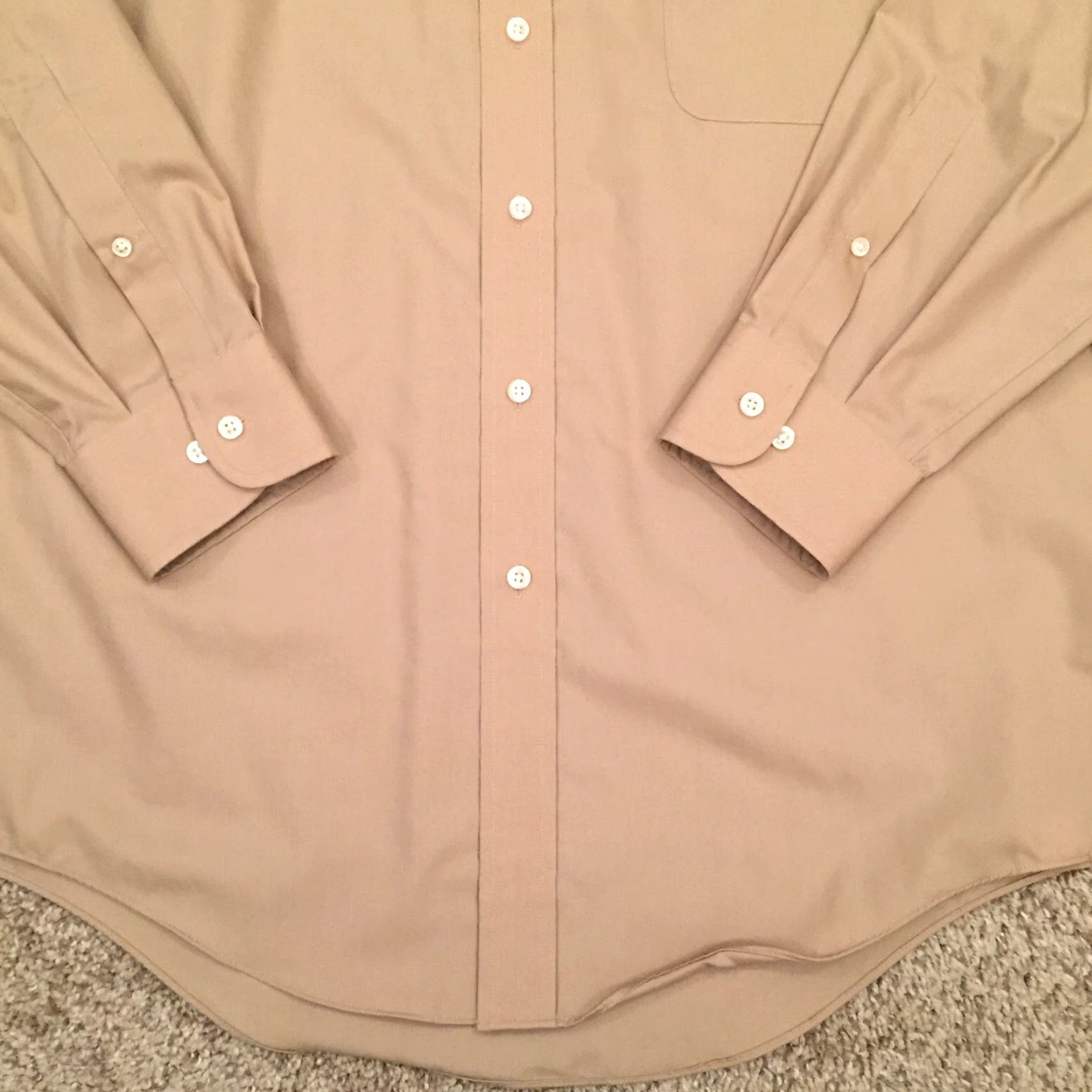 Lands' End Lands' End Shirt Mens 16 Button-Up Beige Long Sleeve Shirt Mens 16 Beige Cotton Blend Button-Up Lands' End Mens Long Sleeve Button-Up Beige Size US L / EU 52-54 / 3 - 3 Thumbnail