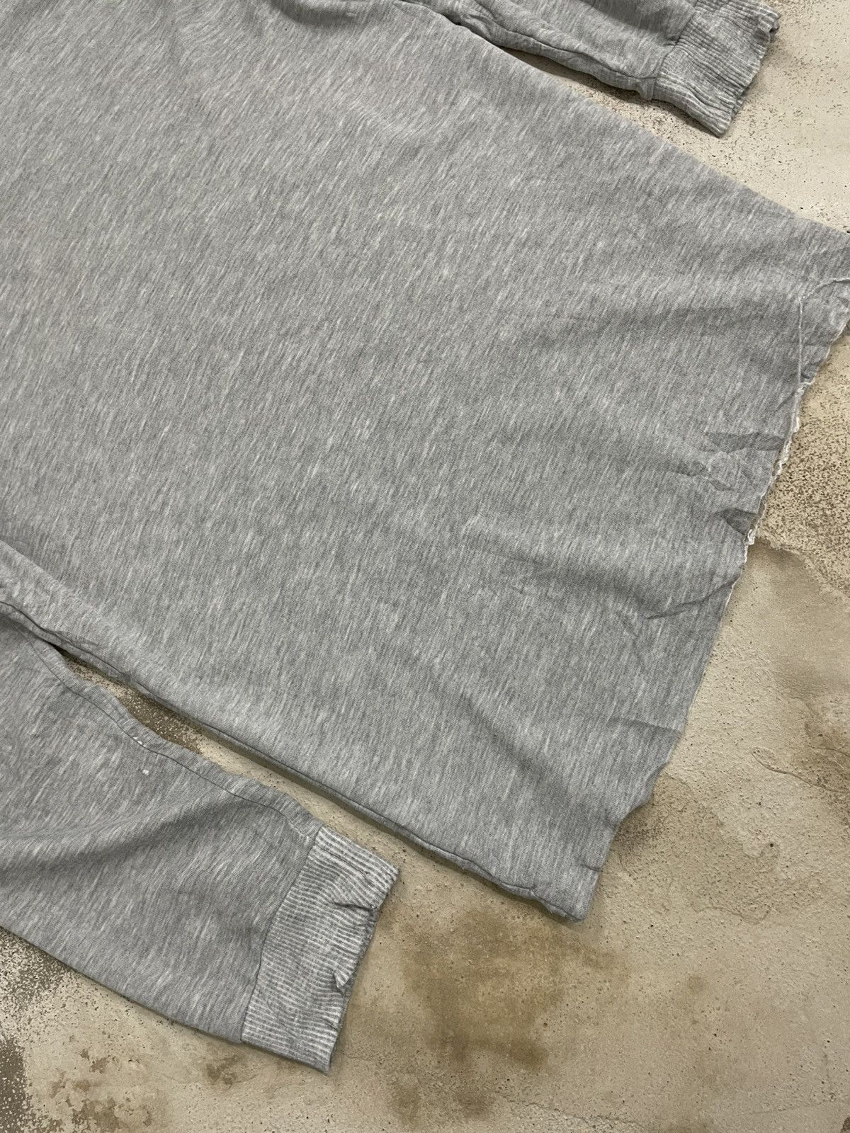Sun Surf T&C Surf Yin Yang Distressed Thrash Live Like This Size US M / EU 48-50 / 2 - 10 Thumbnail