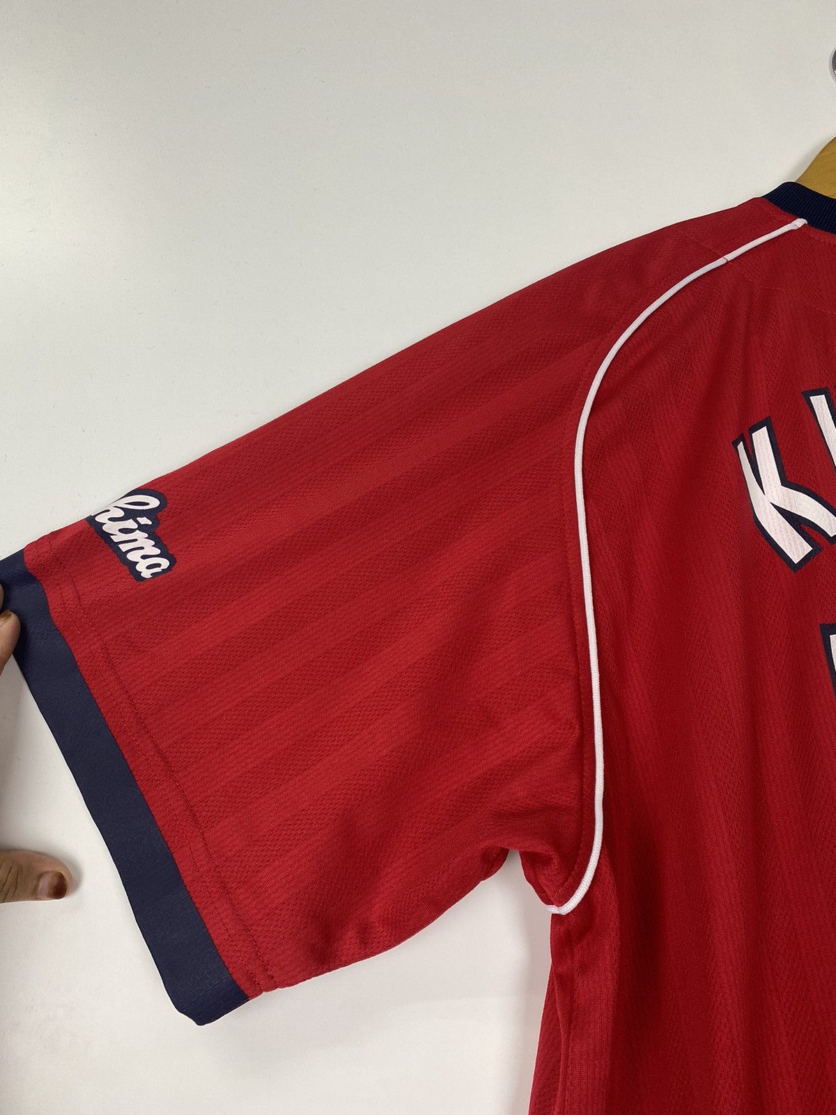MLB × Vintage Carp Hiroshima Toyo Carp jersey Size US L / EU 52-54 / 3 - 14 Thumbnail