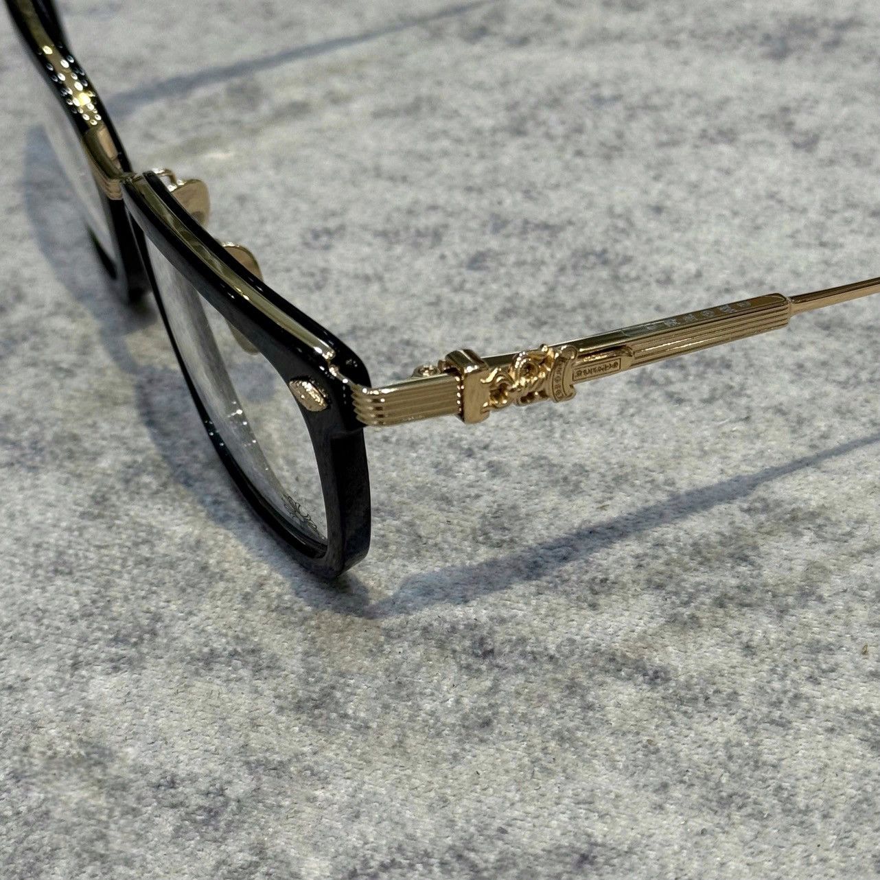 Chrome Hearts CHROME HEARTS OVERPOKED BLACK PLASTIC/GOLD PLATED Size ONE SIZE - 2 Thumbnail