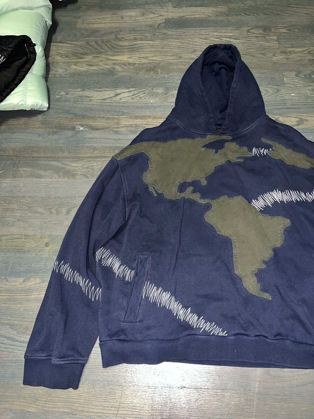 Who Decides War Who decides war earth hoodie Size US L / EU 52-54 / 3 - 3 Thumbnail
