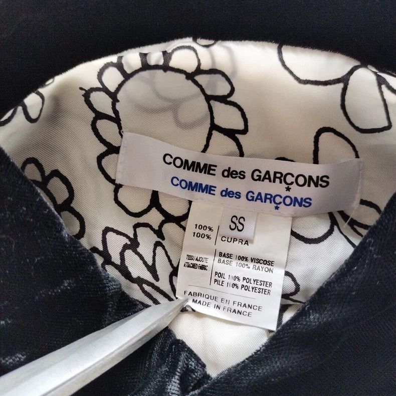 Comme des Garcons Comme des Garcons White long-sleeved shirt Size XS / US 0-2 / IT 36-38 - 2 Thumbnail