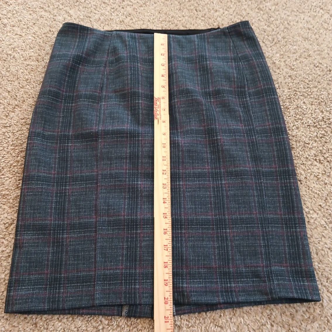 Vintage Liverpool Skirt Women Petite 10P Knee Length Plaid Elastic Waist Slit Blue Pink Pencil Chair? Size 32" / US 10 / IT 46 - 4 Thumbnail