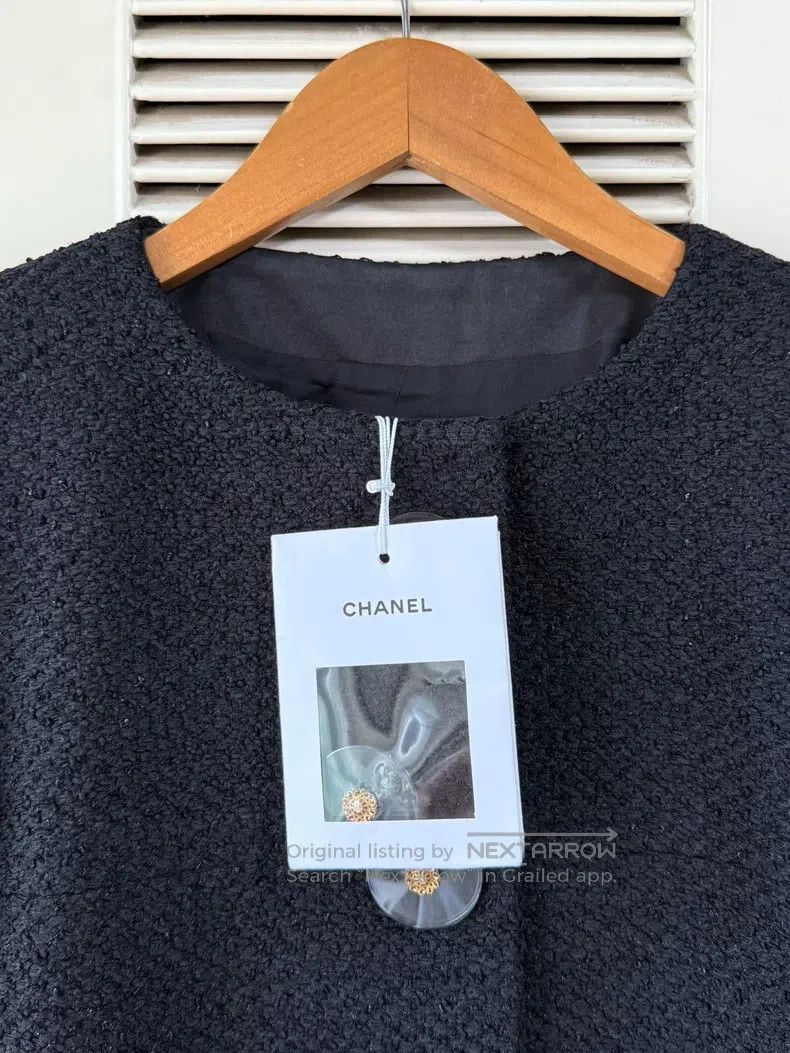 Chanel Chanel Metropolitan Series Black Gold-plated Jacket Size XXS / US 00 / IT 34 - 3 Thumbnail