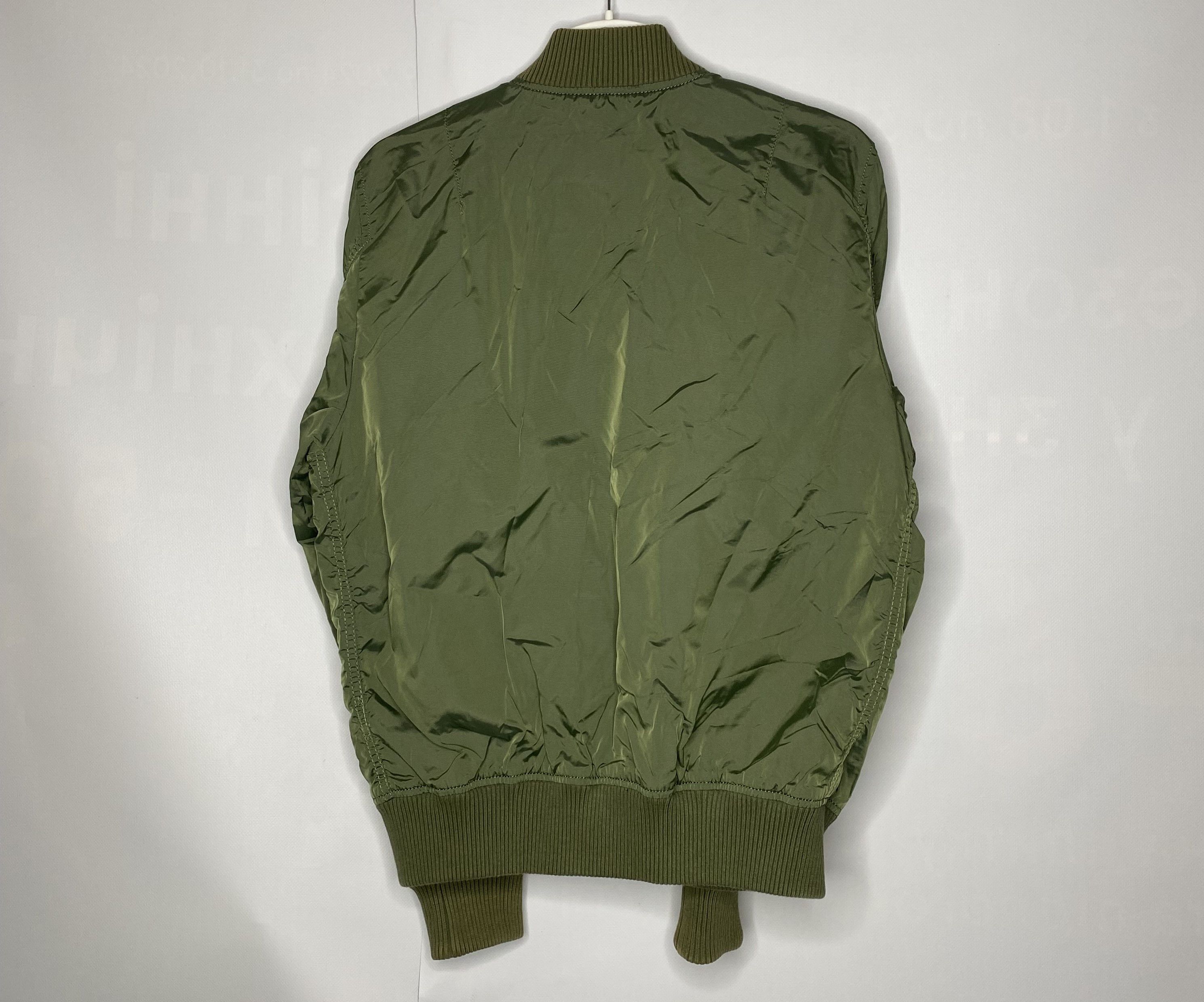 Alpha Industries ALPHA INDUSTRIES MILITARY BOMBER JACKET SIZE M Size US M / EU 48-50 / 2 - 2 Thumbnail
