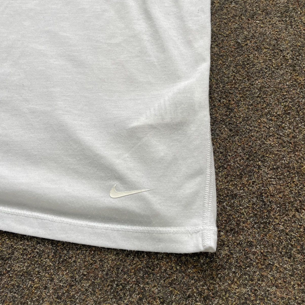 Vintage Vintage 90s Nike Racerback Tank Top Y2K Streetwear Faded M Size US M / EU 48-50 / 2 - 2 Thumbnail
