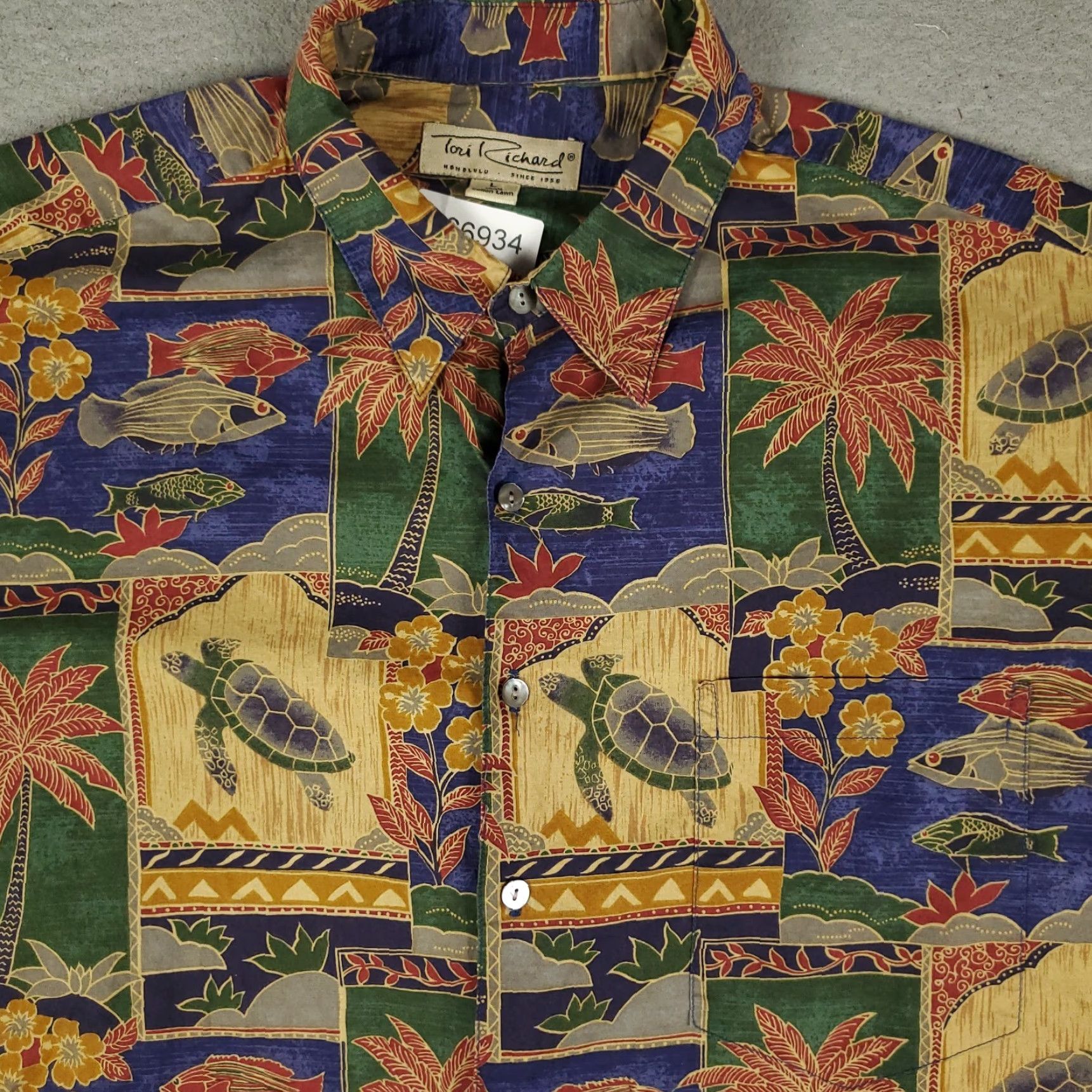 Tori Richard Tori Richard Shirt Mens Large Blue Beige Turtle Print Button Up Short Sleeve Size US L / EU 52-54 / 3 - 2 Thumbnail