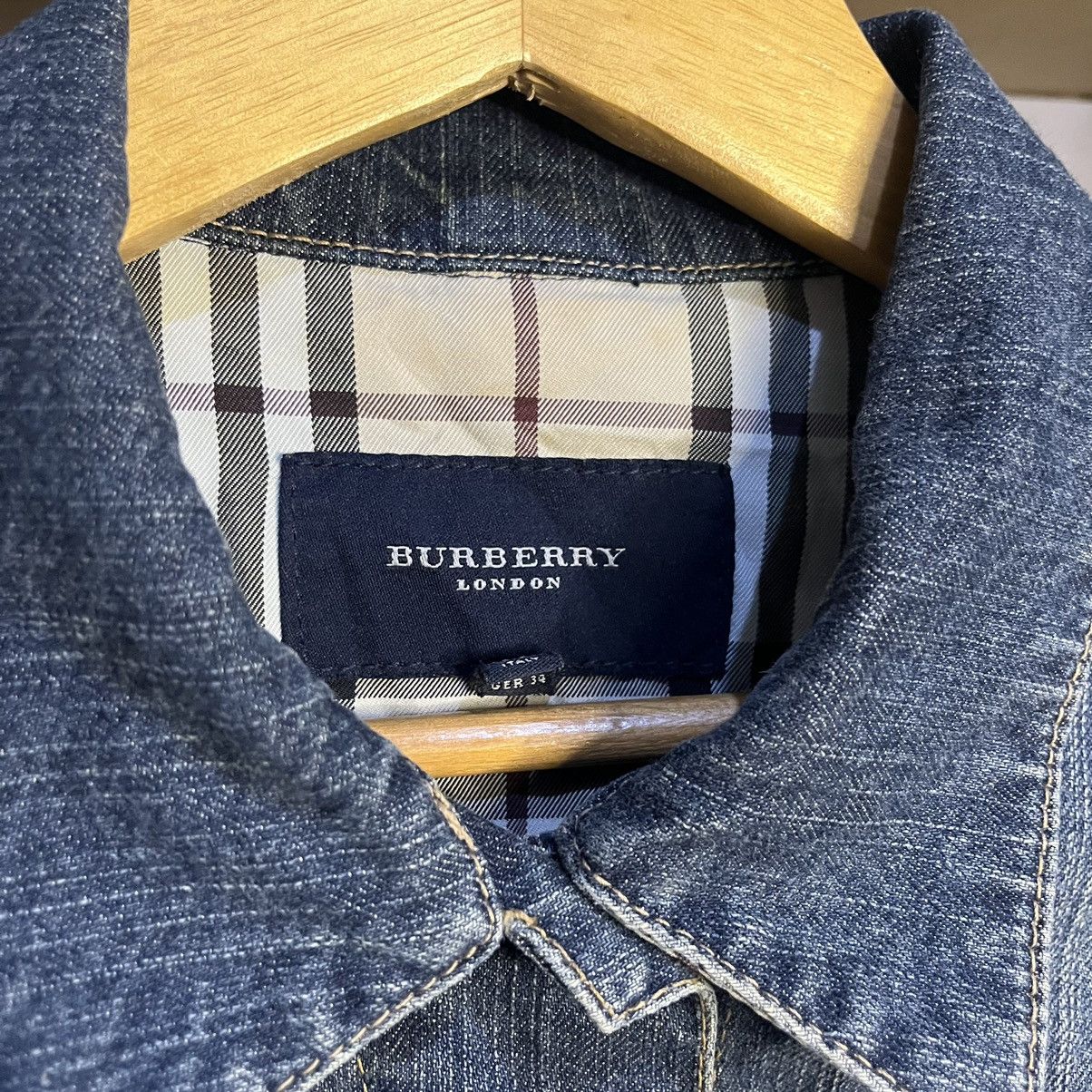 Burberry Burberry Denim Jacket Size M / US 6-8 / IT 42-44 - 3 Thumbnail