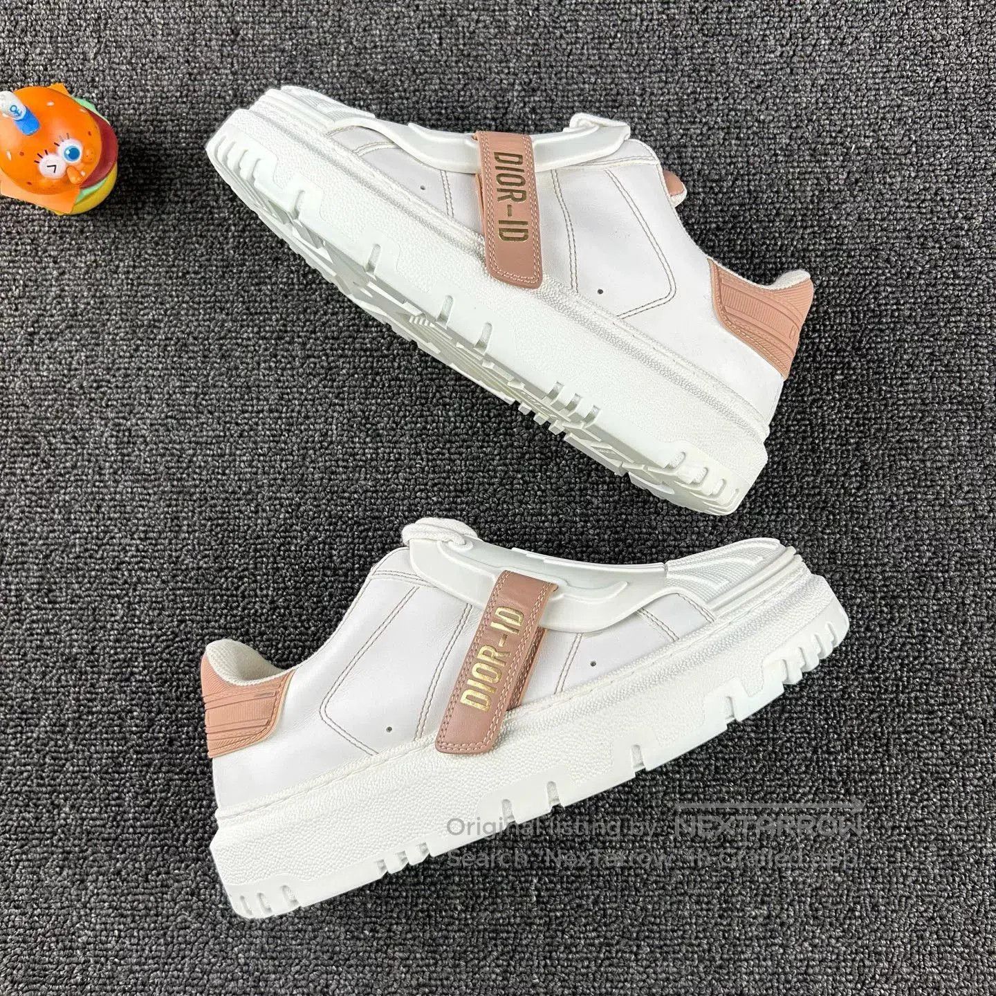 Dior Dior White and Pink Shell Toe Sneakers. Size US 5 / IT 35 - 4 Thumbnail