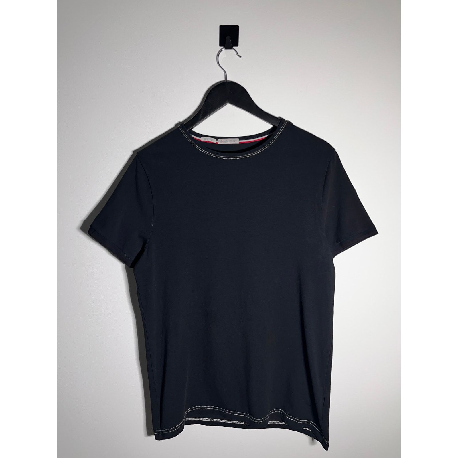 【MONCLER】340 NORTH RODEO DRIVE サーフプリントTシャツ Moncler Rodeo Drive Graphic T-Shirt | Nordstrom