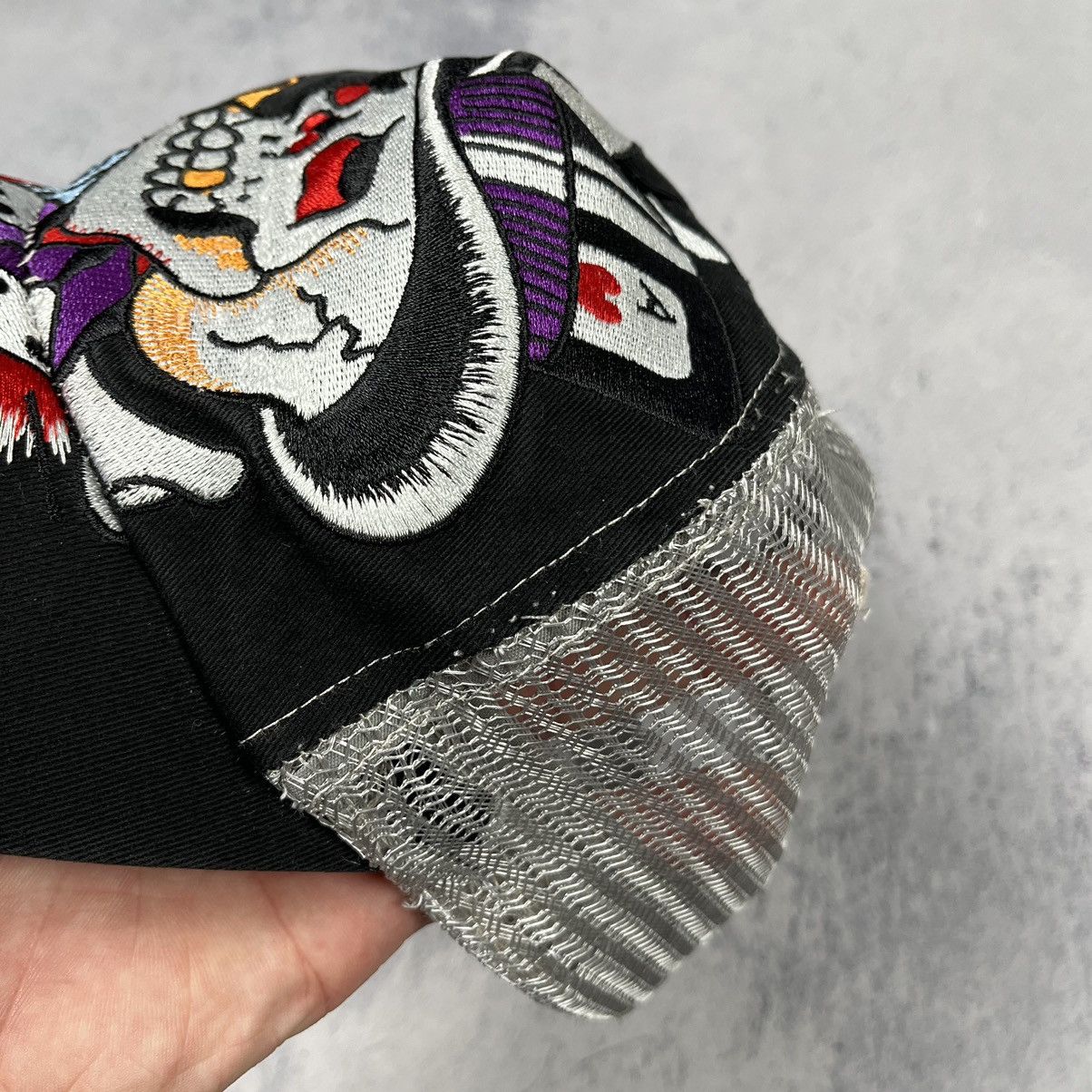 Ed Hardy Vintage Ed Hardy skulls y2k trucker cap 90’s Size ONE SIZE - 15 Thumbnail