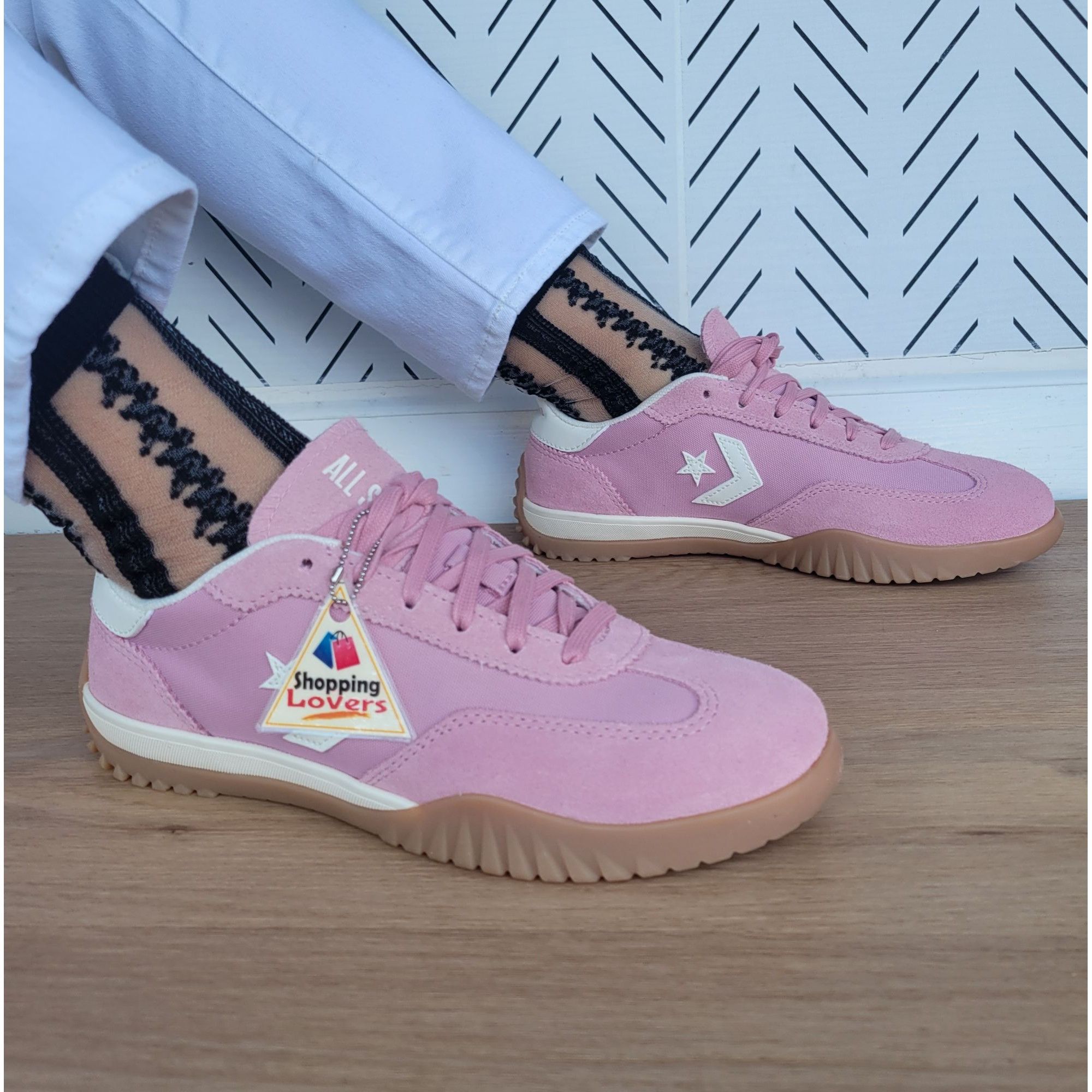 Converse ⭐Converse Run Star Trainer Ox Sz 7 Women Casual Shoes Suede Size US 7 / IT 37 - 1 Thumbnail