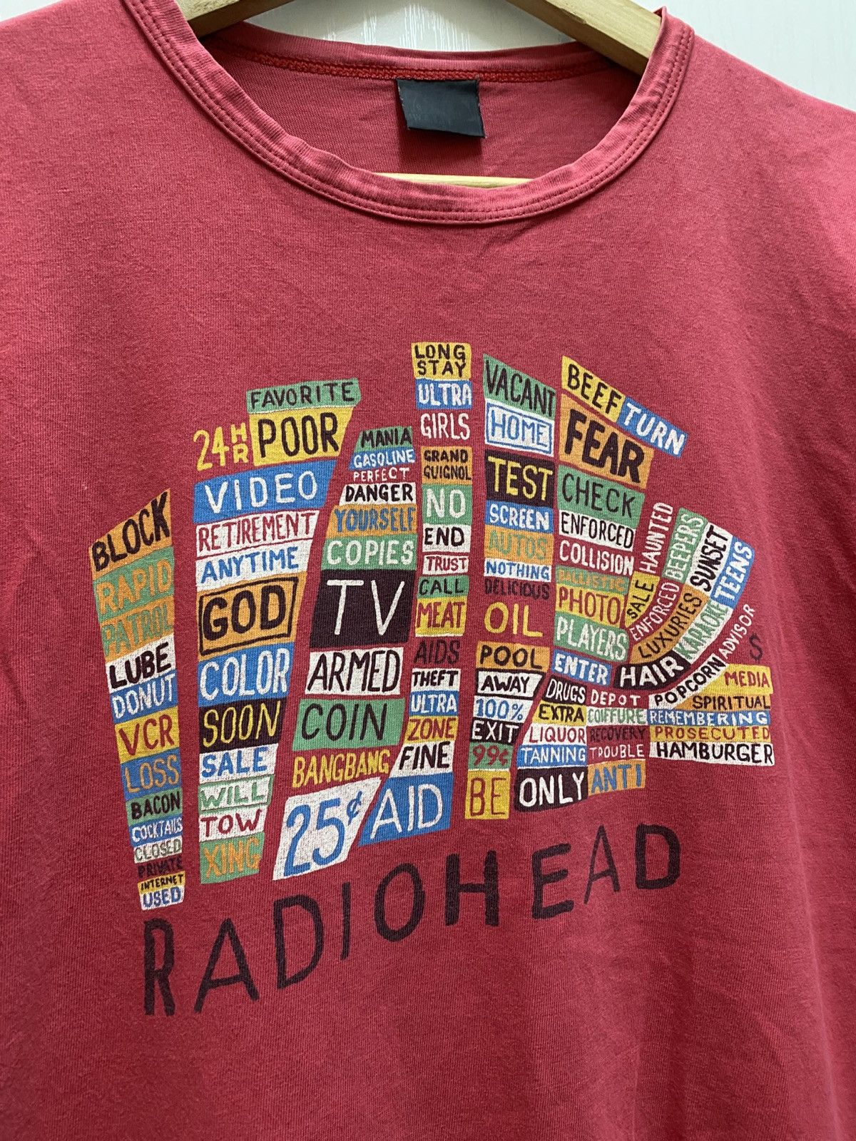 Band Tees Radiohead Crewneck Tee Size US M / EU 48-50 / 2 - 3 Thumbnail