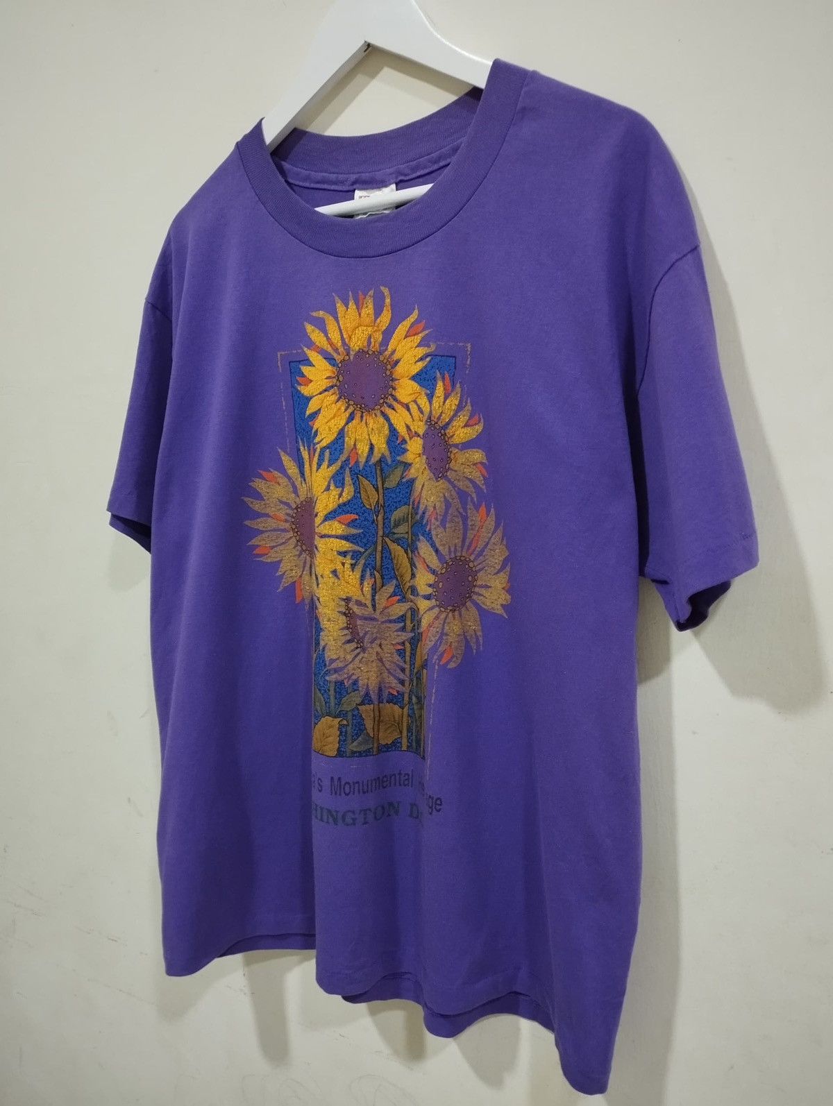Hanes Vintage Monumental Heritage L T-Shirt Size US L / EU 52-54 / 3 - 2 Thumbnail
