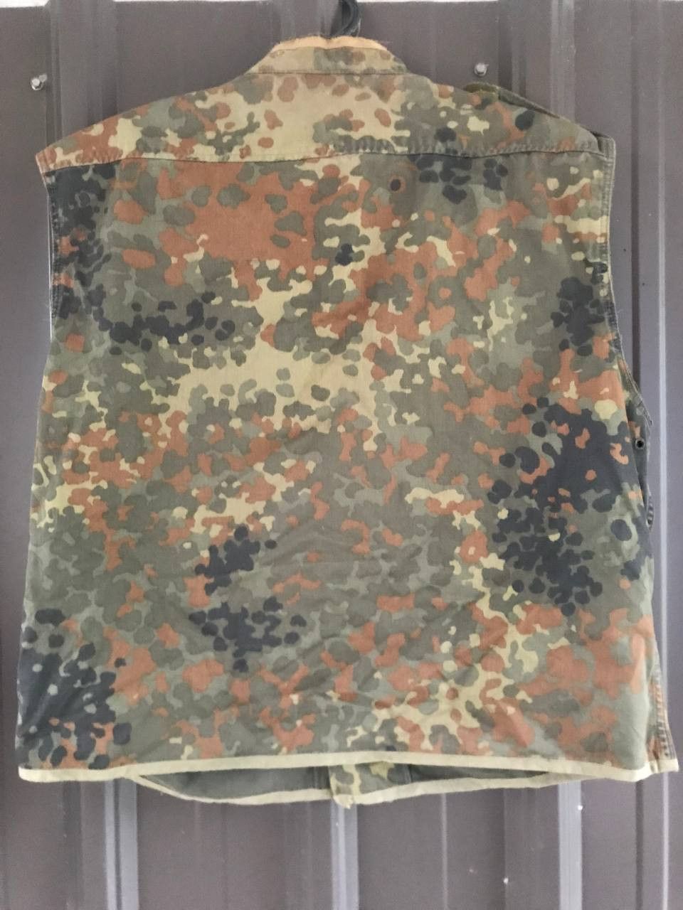 Vintage Vintage German Military Flecktarn Camouflage Vest Size US M / EU 48-50 / 2 - 3 Thumbnail